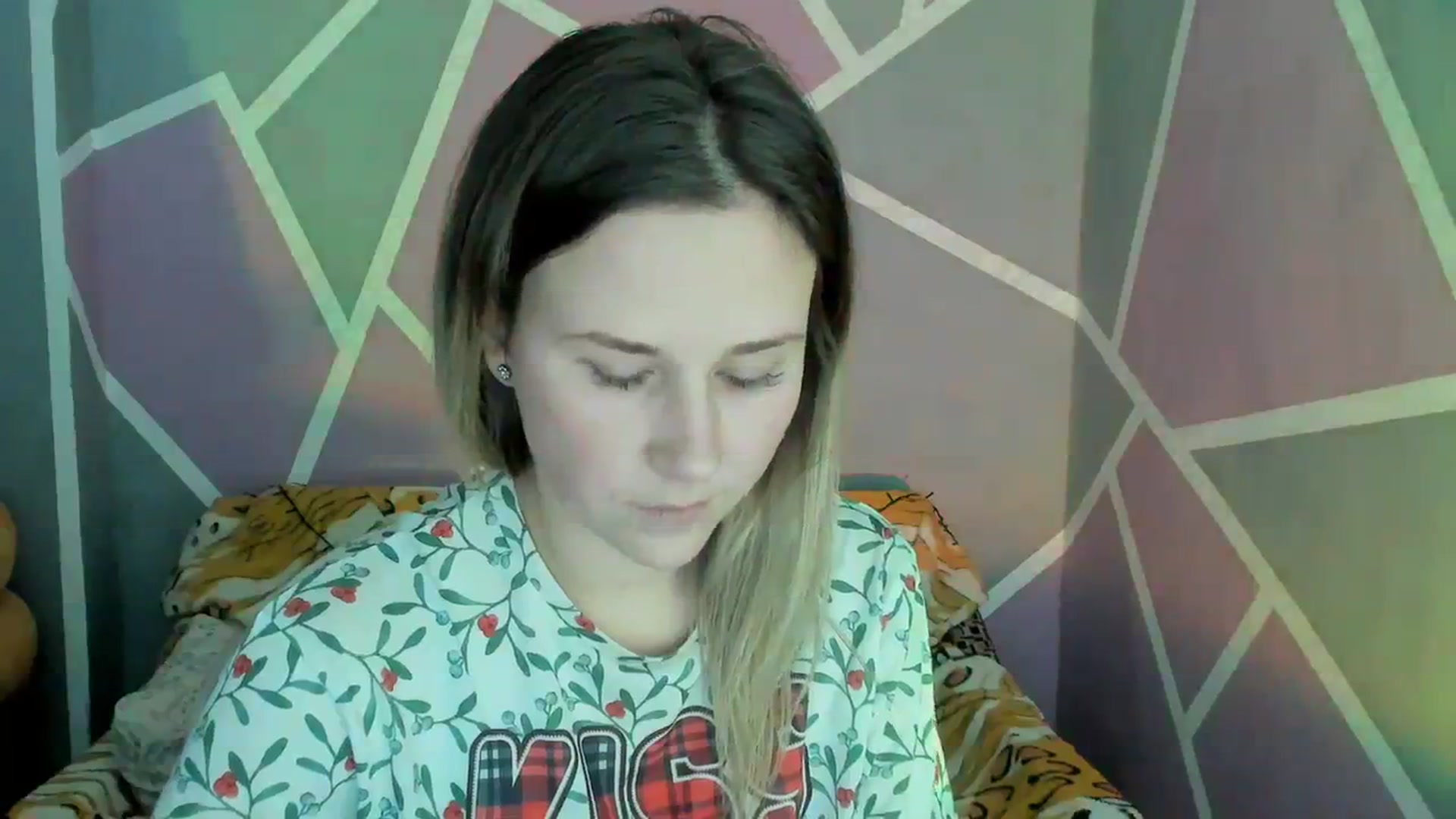 Gallery image thumbnail from Sexy_Ukr's myfreecams stream on, 12/05/2023, 17:20 image 11 of 20