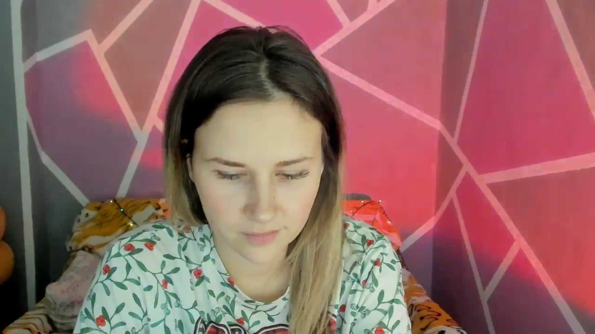 Gallery image thumbnail from Sexy_Ukr's myfreecams stream on, 12/05/2023, 19:52 image 9 of 20
