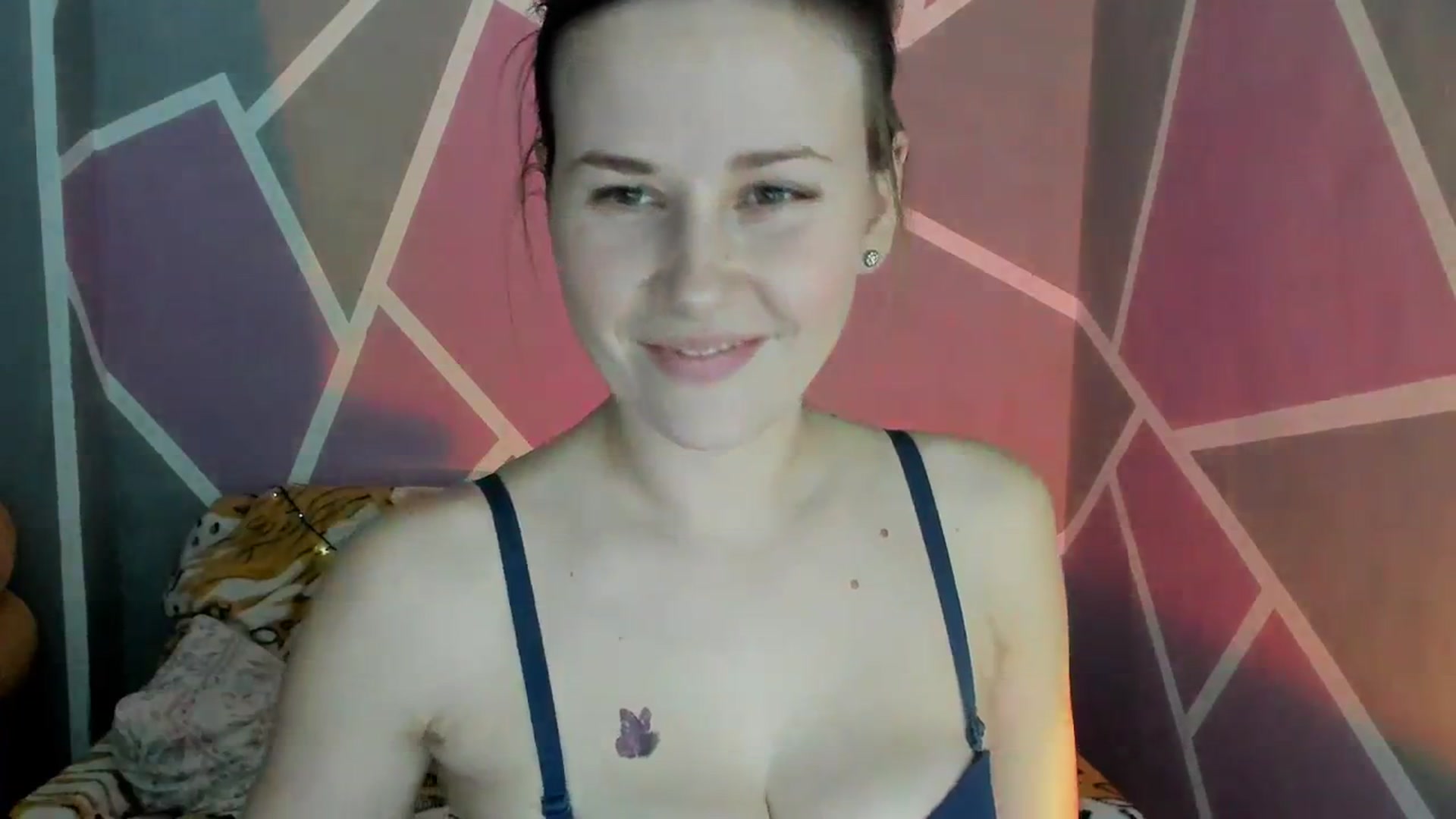 Gallery image thumbnail from Sexy_Ukr's myfreecams stream on, 12/05/2023, 20:41 image 18 of 20