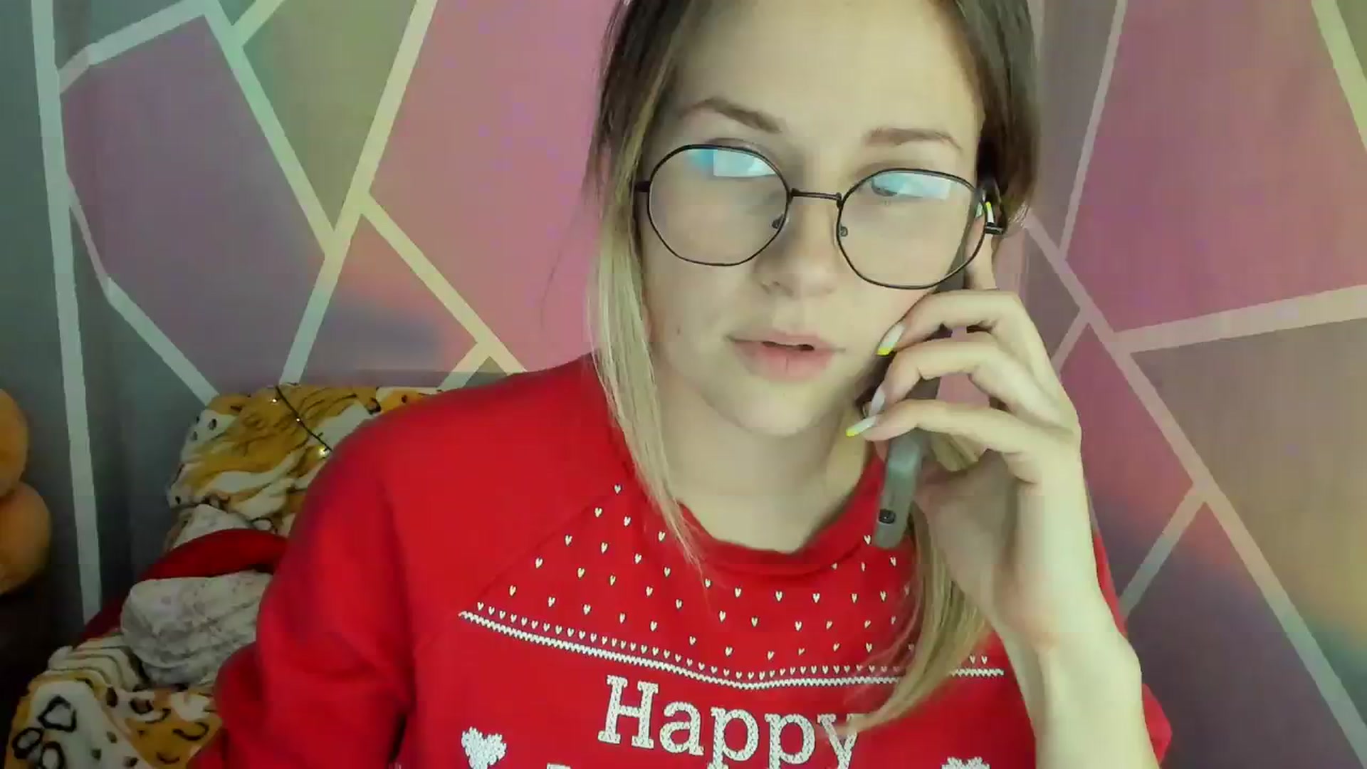 Gallery image thumbnail from Sexy_Ukr's myfreecams stream on, 12/06/2023, 21:26 image 17 of 20