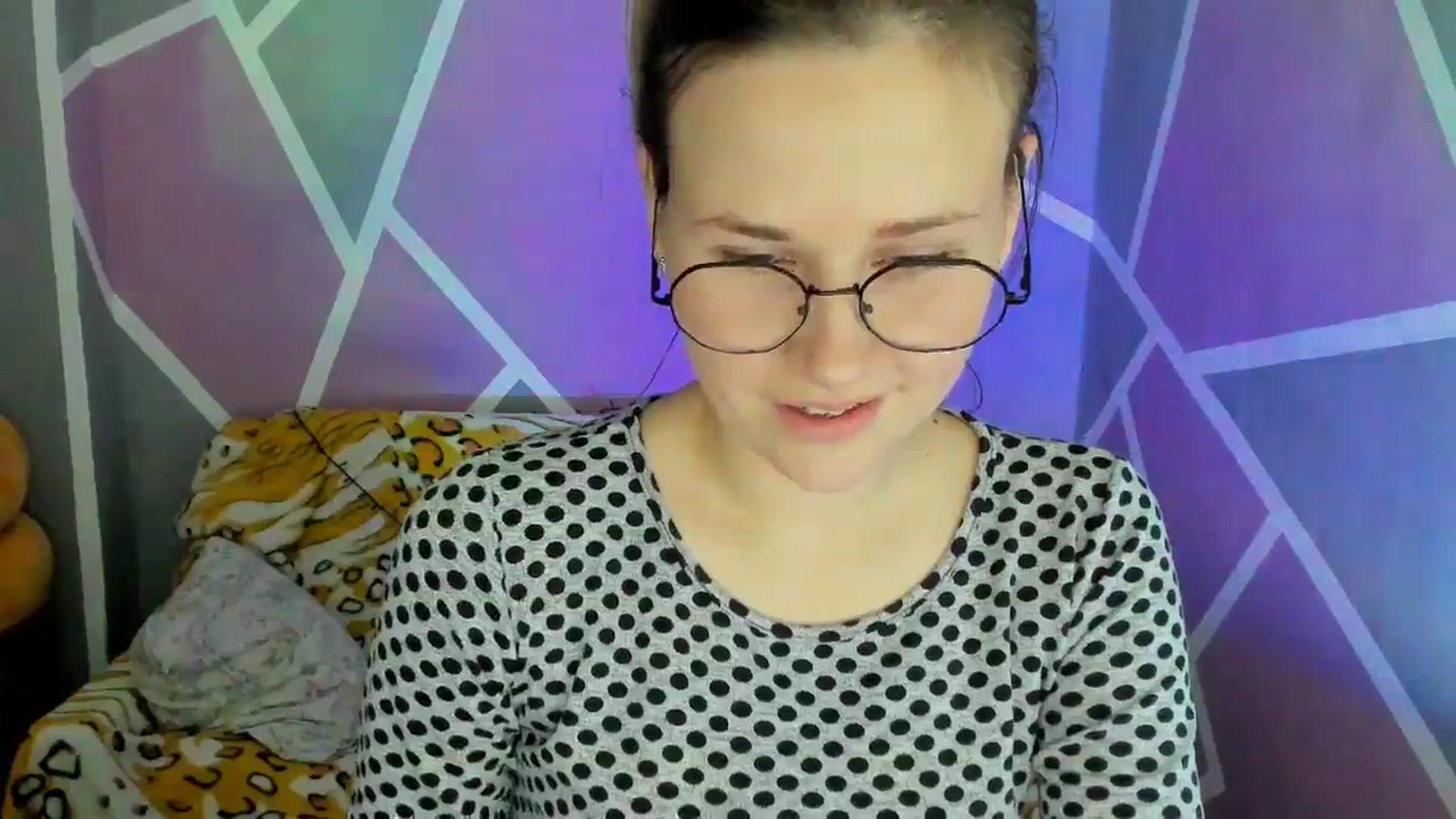 Gallery image thumbnail from Sexy_Ukr's myfreecams stream on, 12/07/2023, 16:32 image 7 of 20