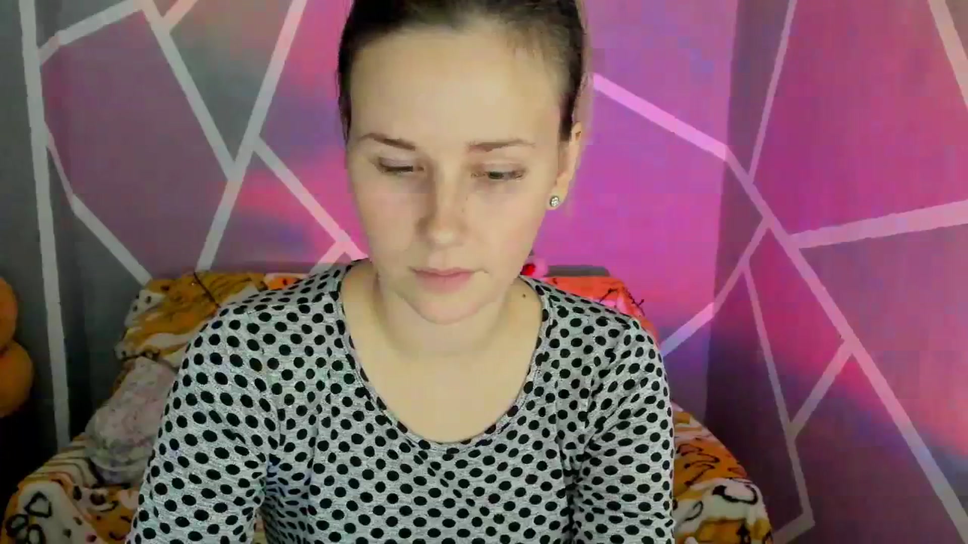 Gallery image thumbnail from Sexy_Ukr's myfreecams stream on, 12/07/2023, 16:32 image 15 of 20