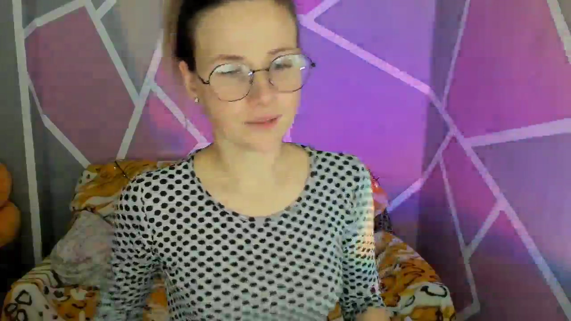 Gallery image thumbnail from Sexy_Ukr's myfreecams stream on, 12/07/2023, 16:32 image 2 of 20