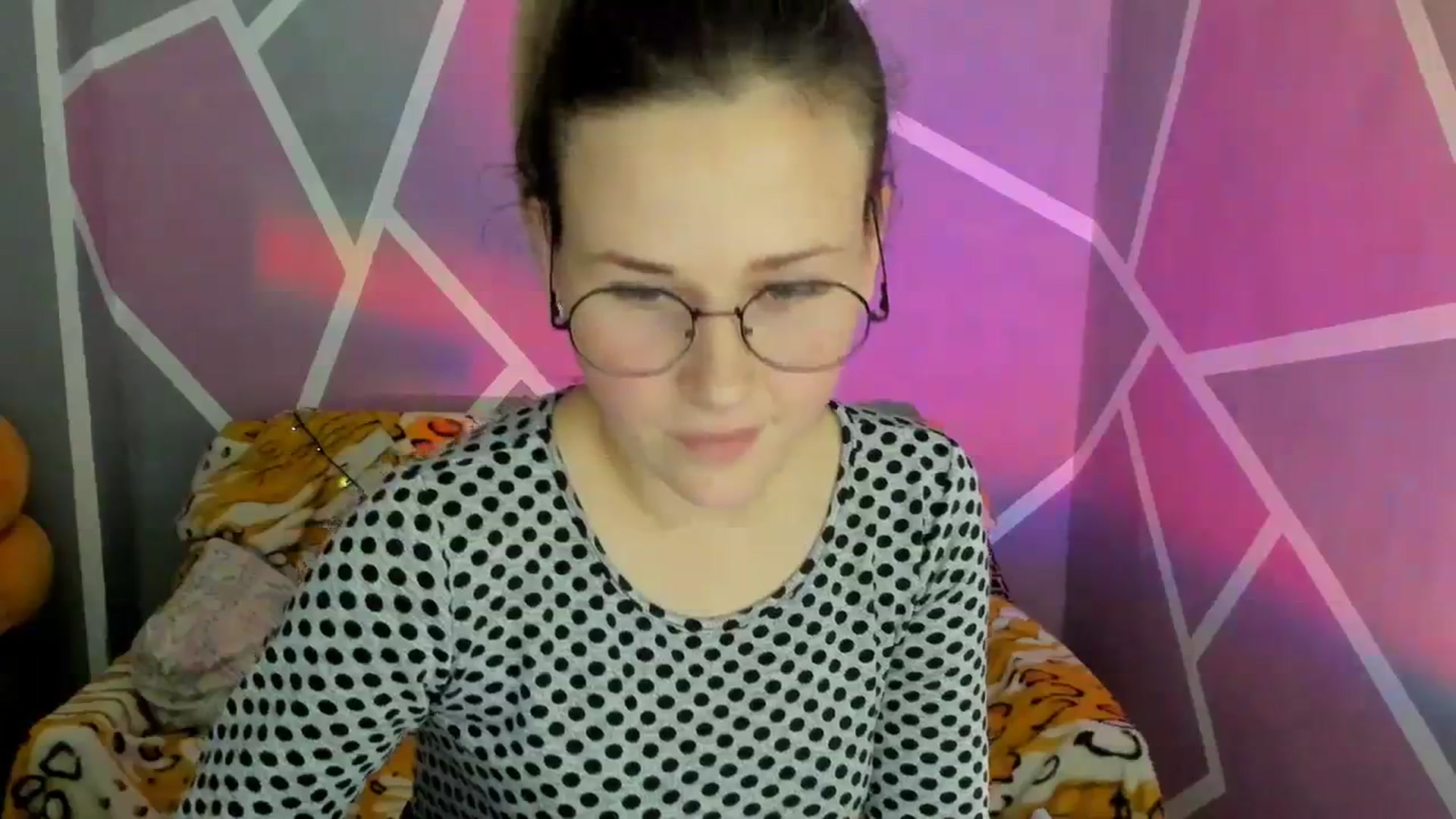 Gallery image thumbnail from Sexy_Ukr's myfreecams stream on, 12/07/2023, 17:20 image 18 of 20
