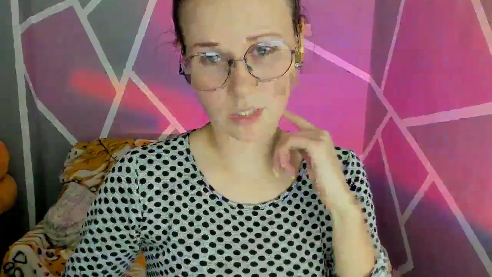 Gallery image thumbnail from Sexy_Ukr's myfreecams stream on, 12/07/2023, 17:20 image 12 of 20