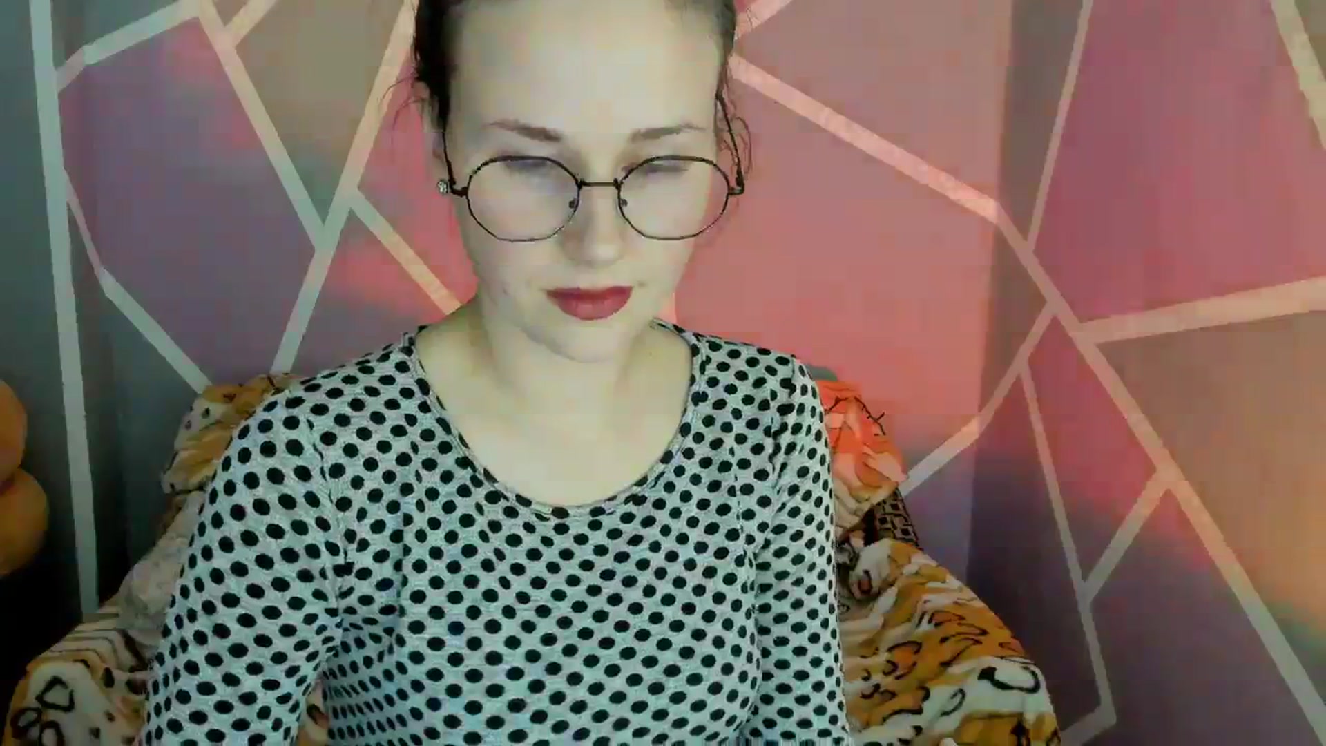 Gallery image thumbnail from Sexy_Ukr's myfreecams stream on, 12/07/2023, 19:42 image 10 of 20