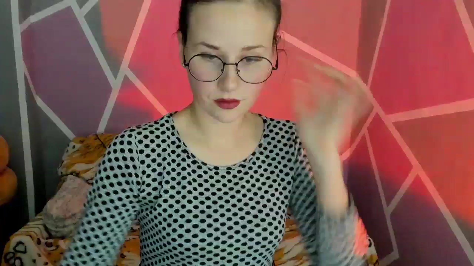 Gallery image thumbnail from Sexy_Ukr's myfreecams stream on, 12/07/2023, 19:42 image 1 of 20