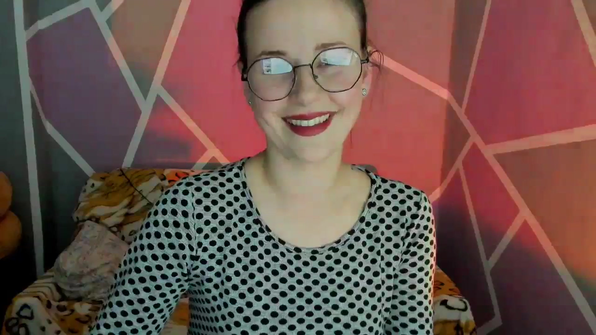 Gallery image thumbnail from Sexy_Ukr's myfreecams stream on, 12/07/2023, 19:42 image 3 of 20