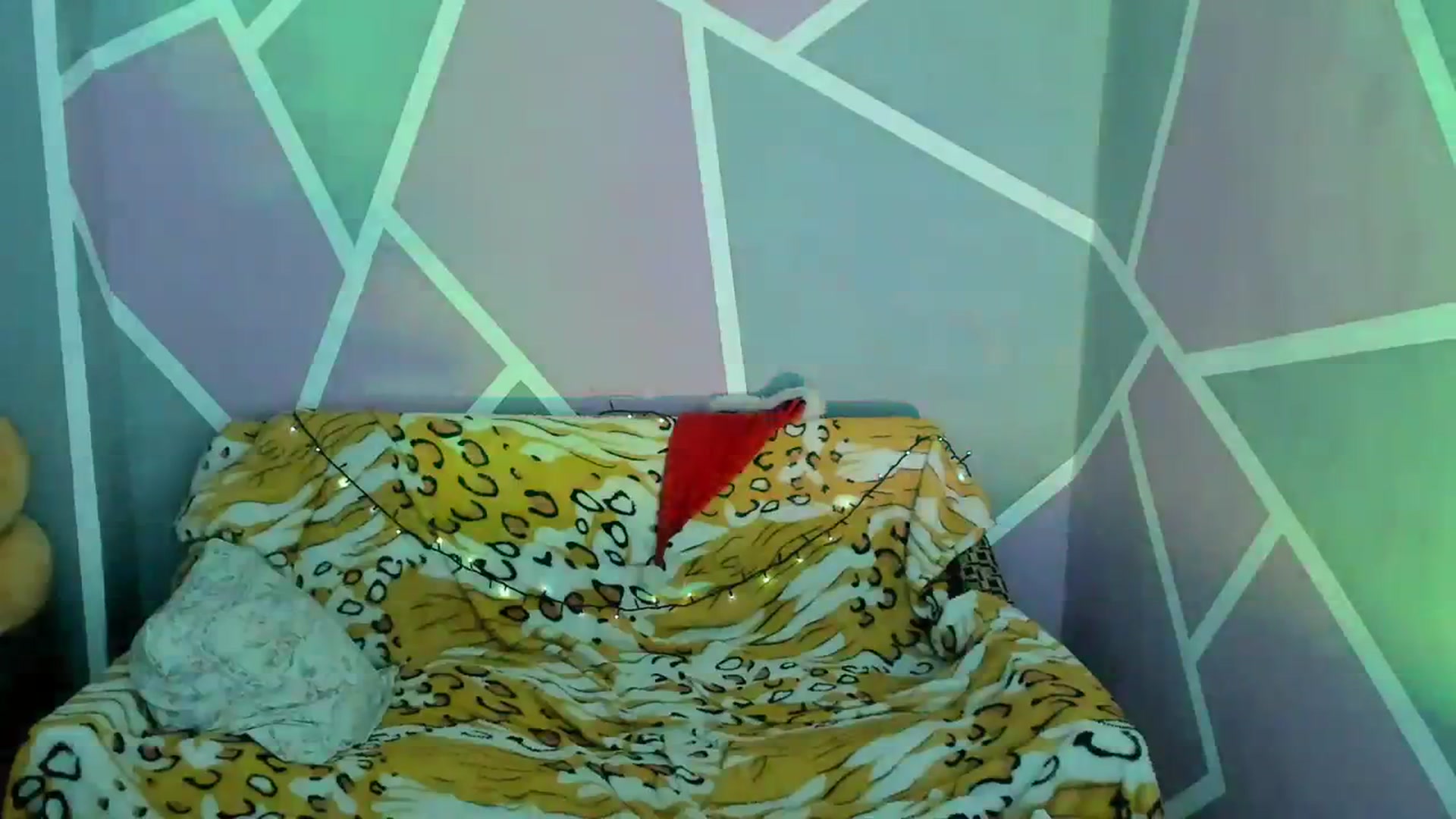Gallery image thumbnail from Sexy_Ukr's myfreecams stream on, 12/07/2023, 19:42 image 16 of 20