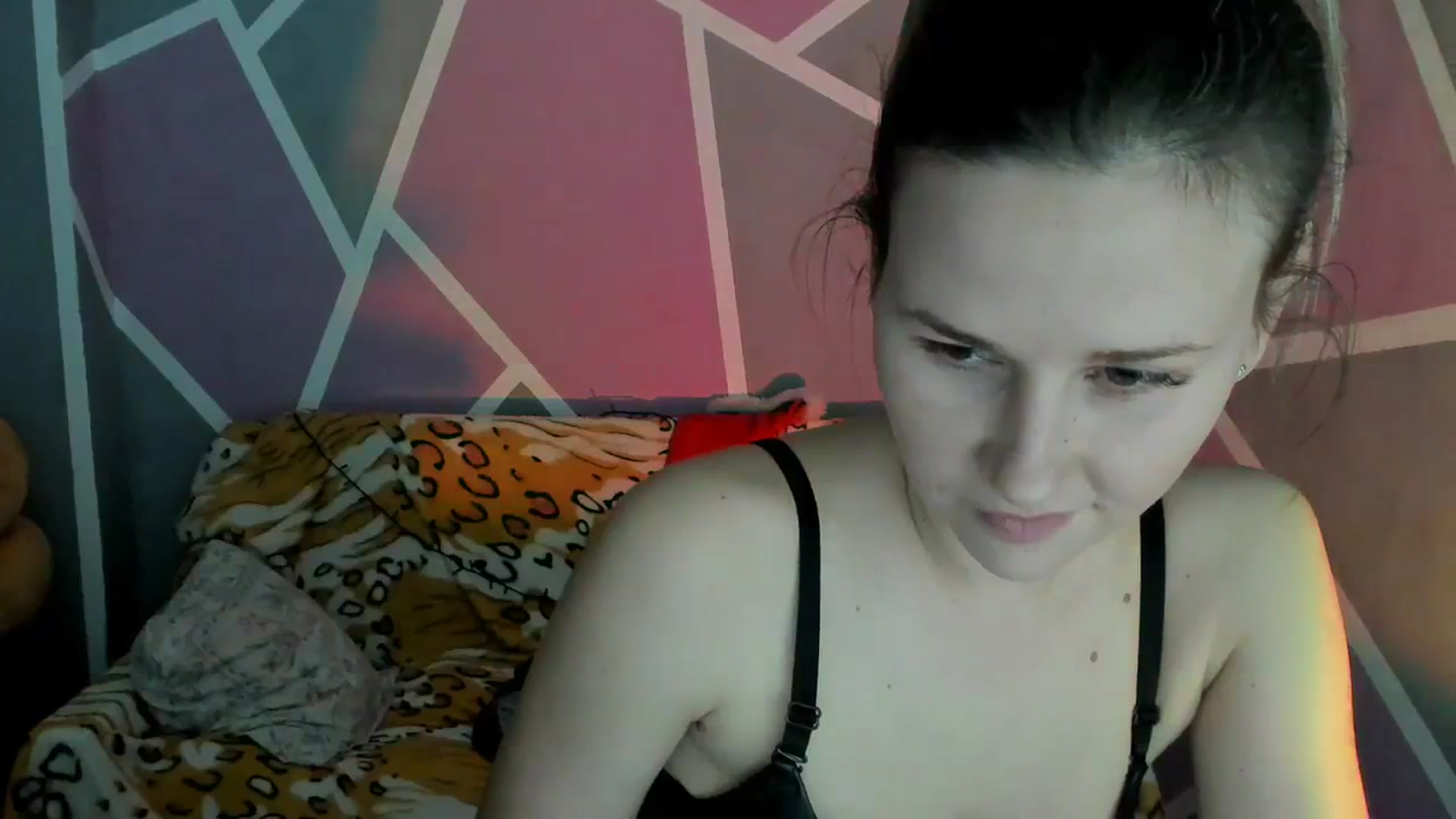 Gallery image thumbnail from Sexy_Ukr's myfreecams stream on, 12/07/2023, 20:35 image 7 of 20