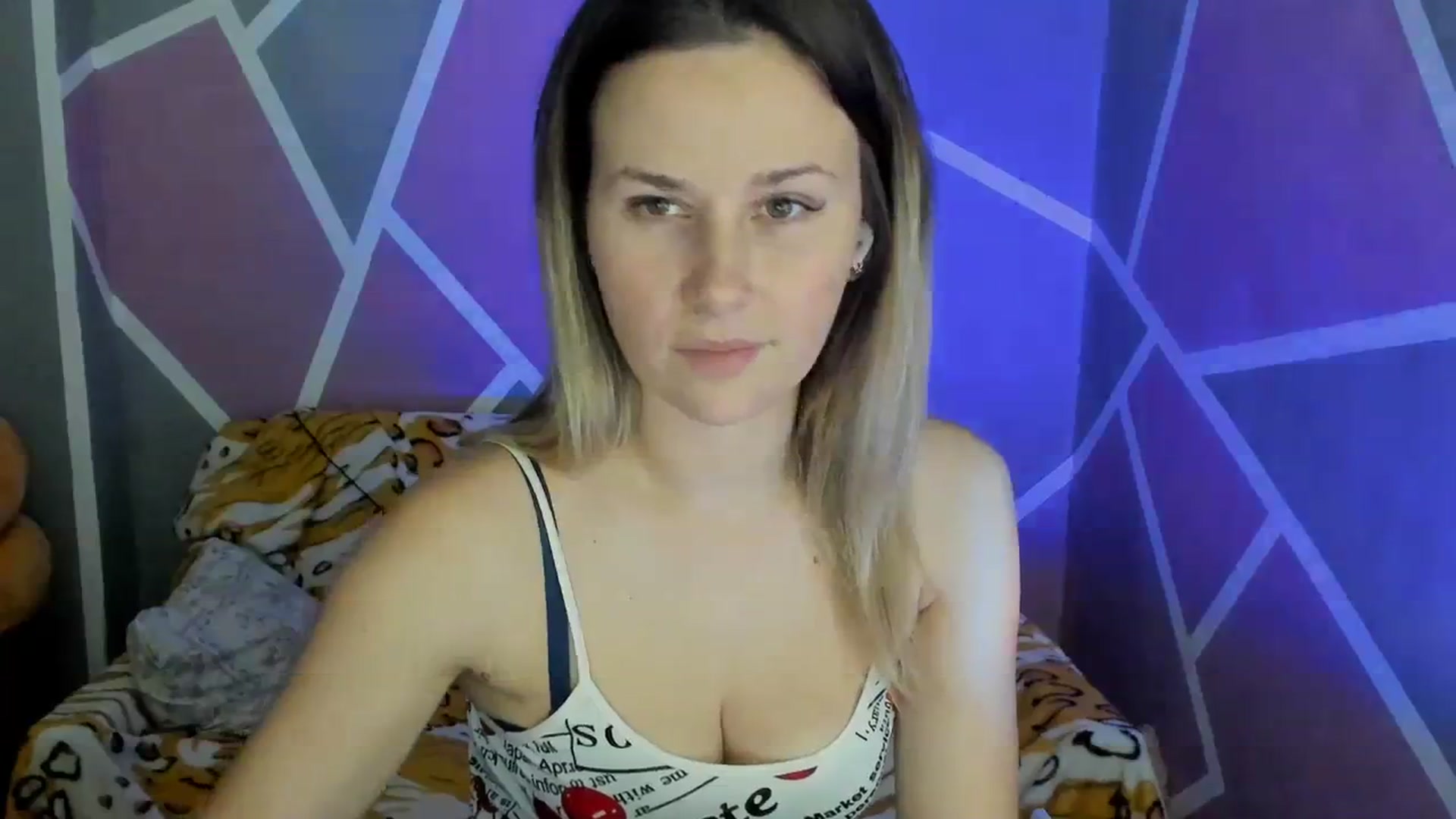 Gallery image thumbnail from Sexy_Ukr's myfreecams stream on, 12/08/2023, 16:34 image 15 of 20