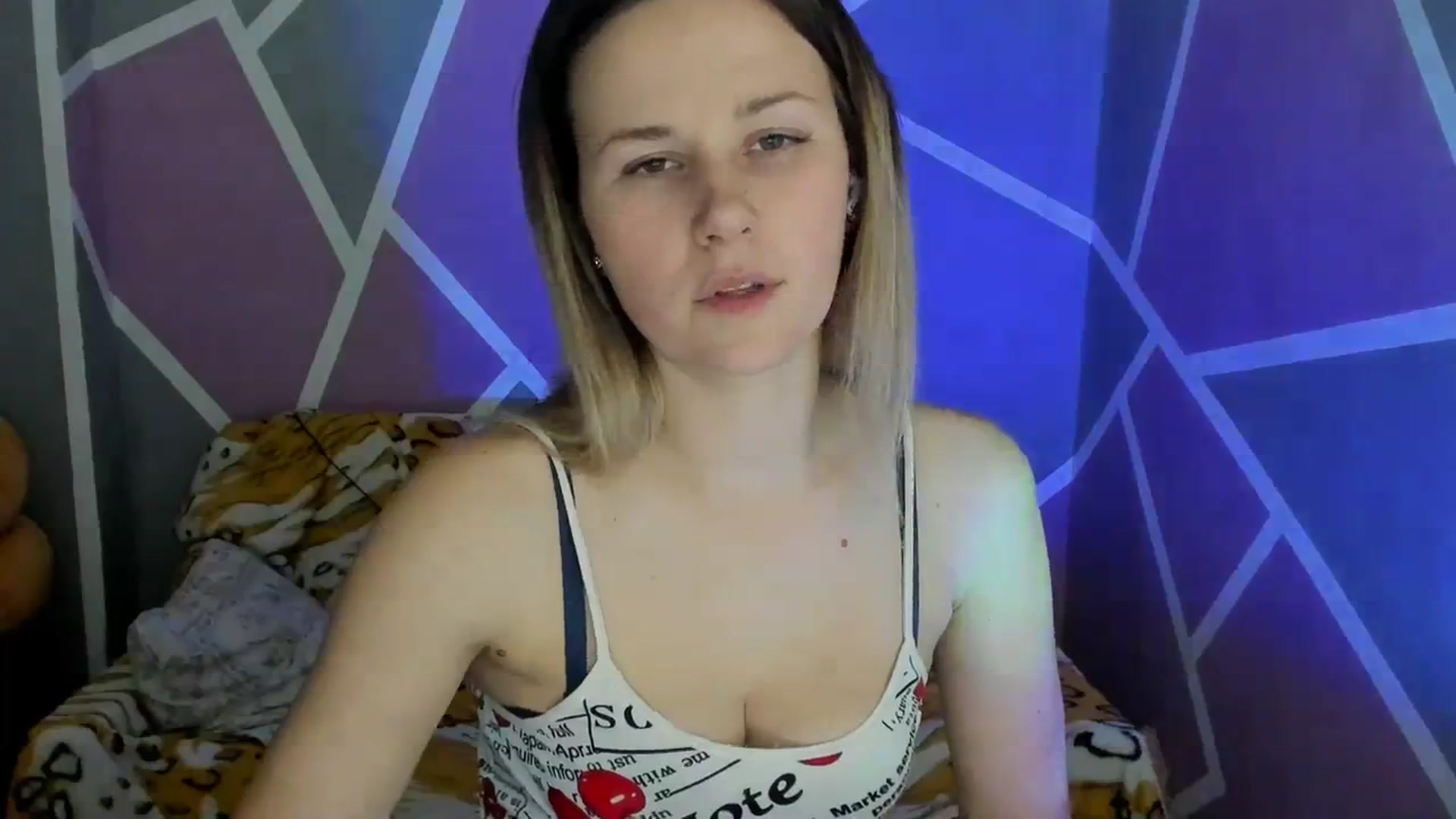 Gallery image thumbnail from Sexy_Ukr's myfreecams stream on, 12/08/2023, 16:34 image 17 of 20