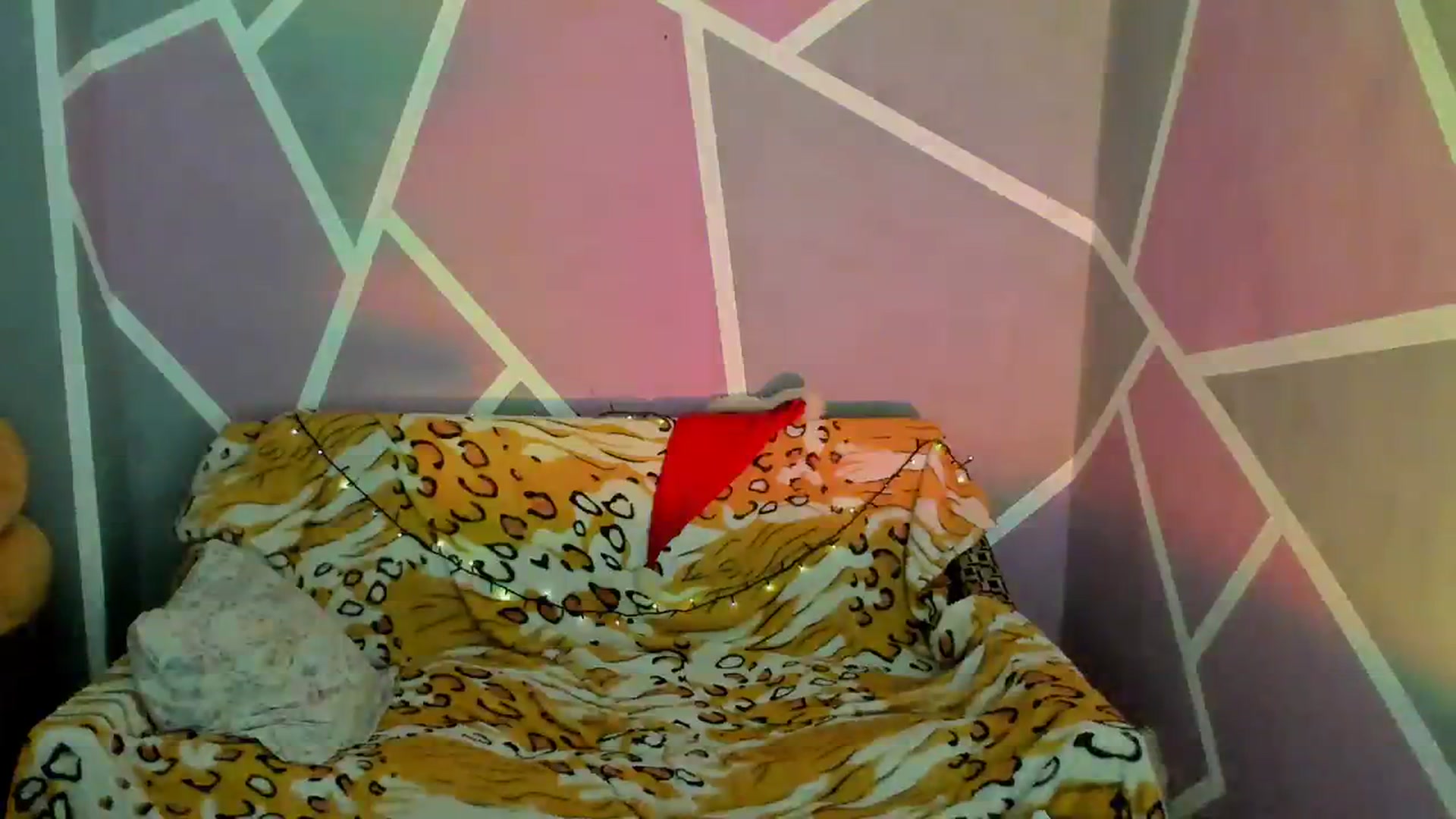 Gallery image thumbnail from Sexy_Ukr's myfreecams stream on, 12/08/2023, 17:53 image 5 of 20