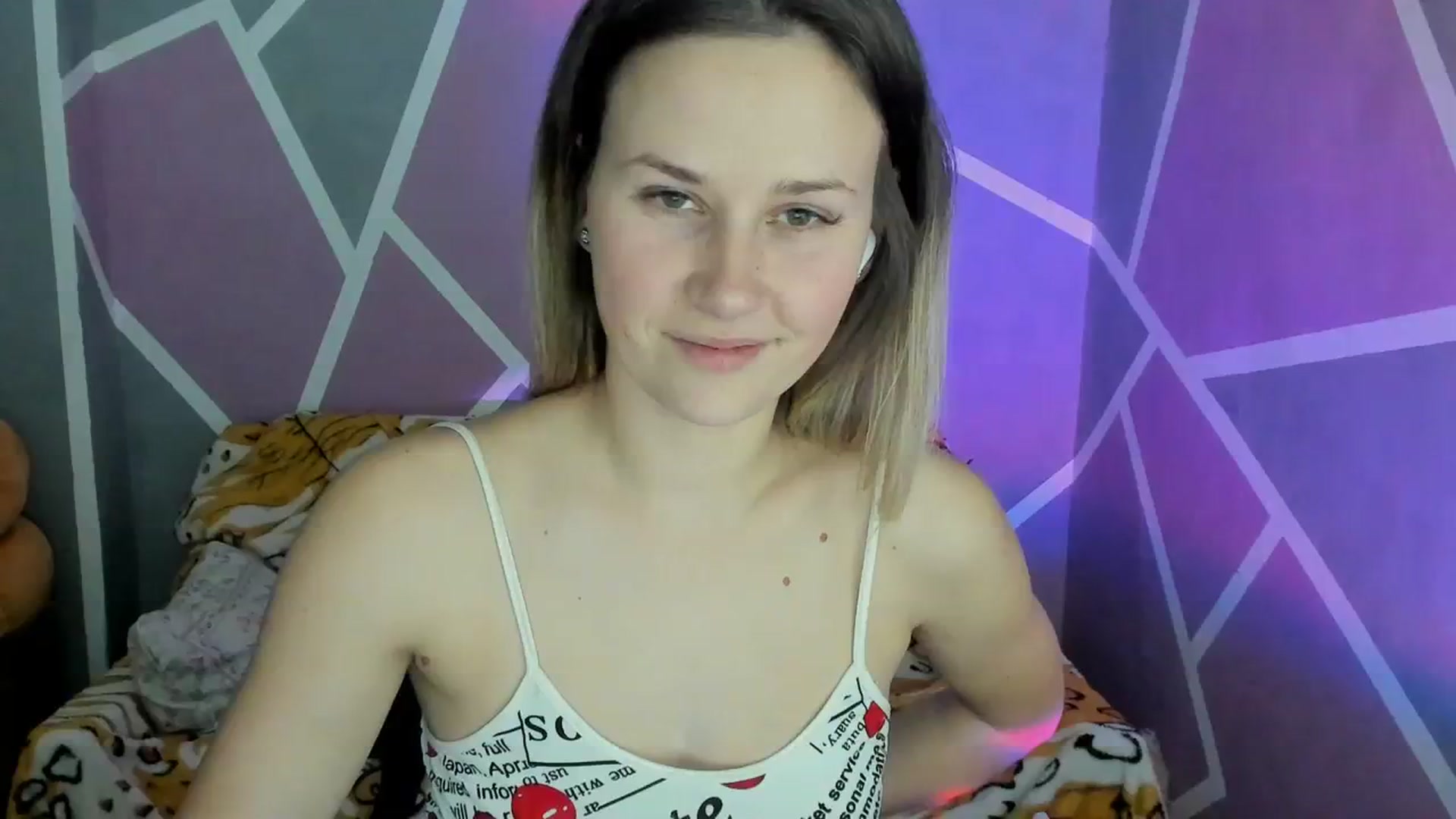 Gallery image thumbnail from Sexy_Ukr's myfreecams stream on, 12/08/2023, 19:12 image 10 of 20