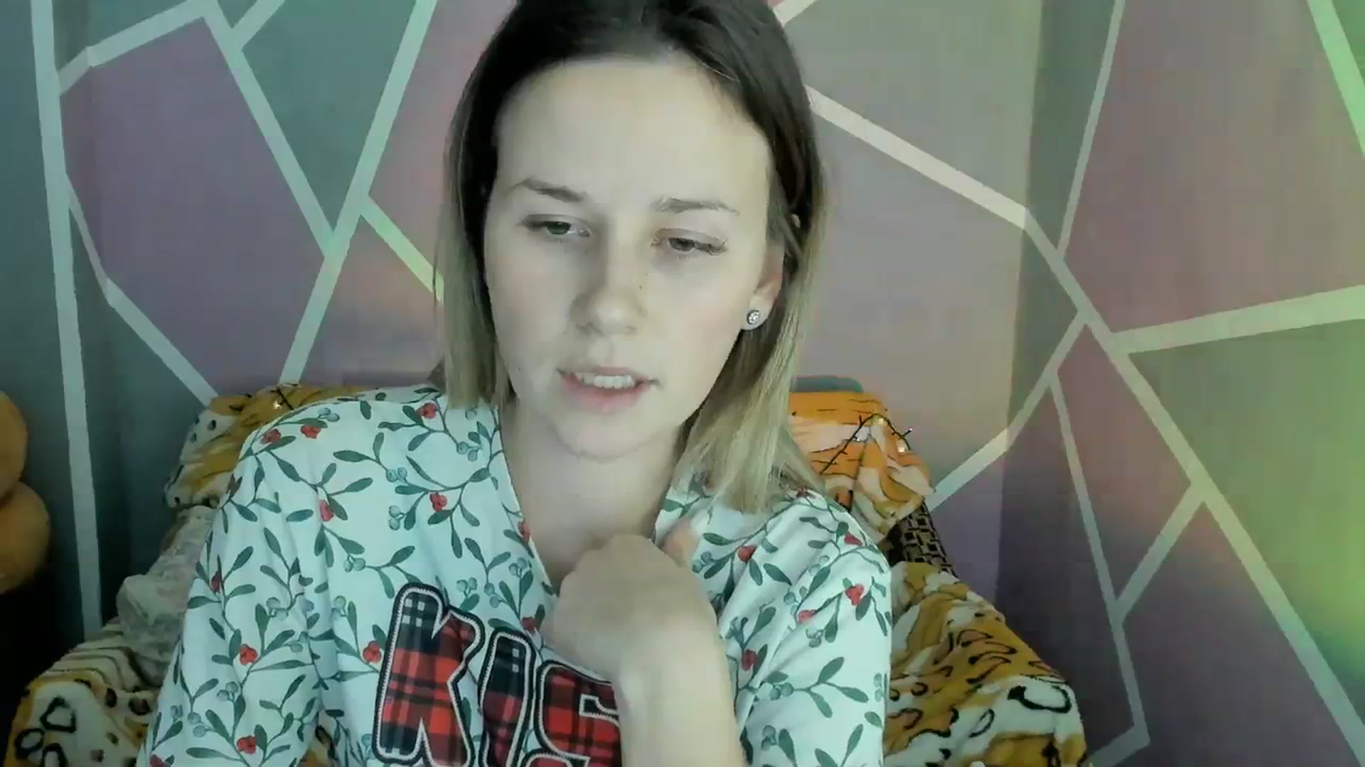 Gallery image thumbnail from Sexy_Ukr's myfreecams stream on, 12/09/2023, 19:40 image 5 of 20