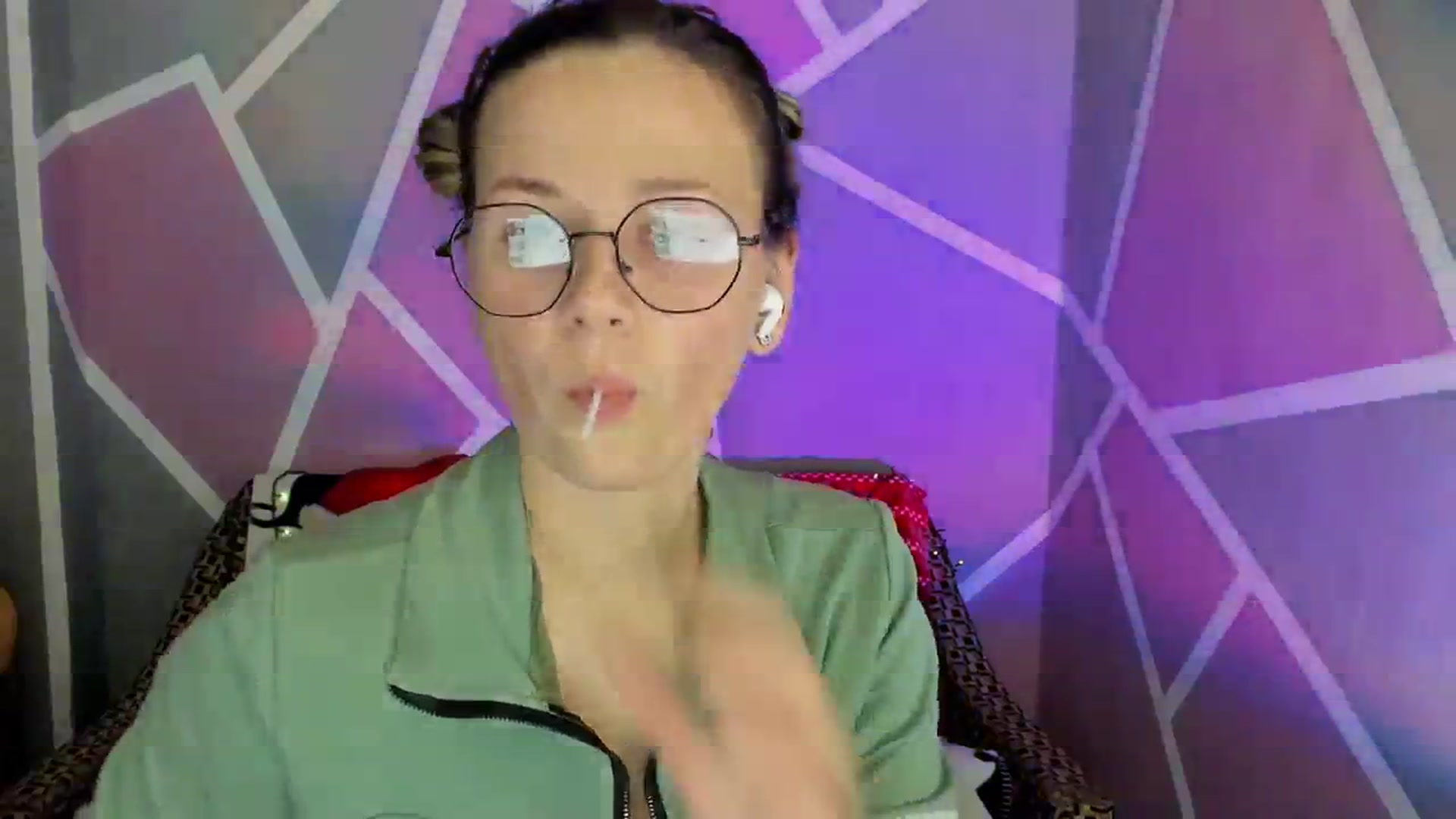 Gallery image thumbnail from Sexy_Ukr's myfreecams stream on, 12/12/2023, 20:09 image 17 of 20
