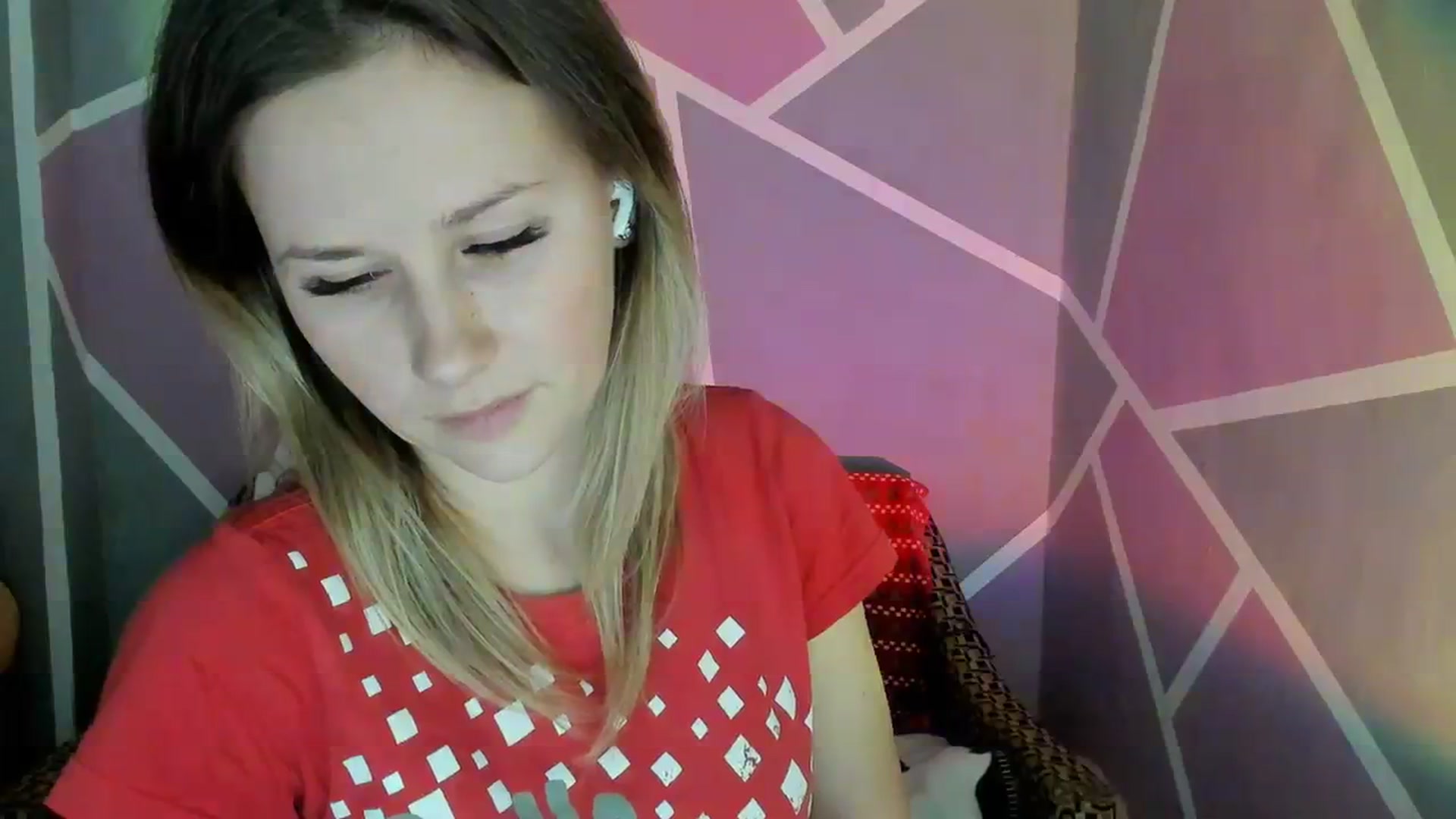 Gallery image thumbnail from Sexy_Ukr's myfreecams stream on, 12/13/2023, 17:54 image 7 of 20