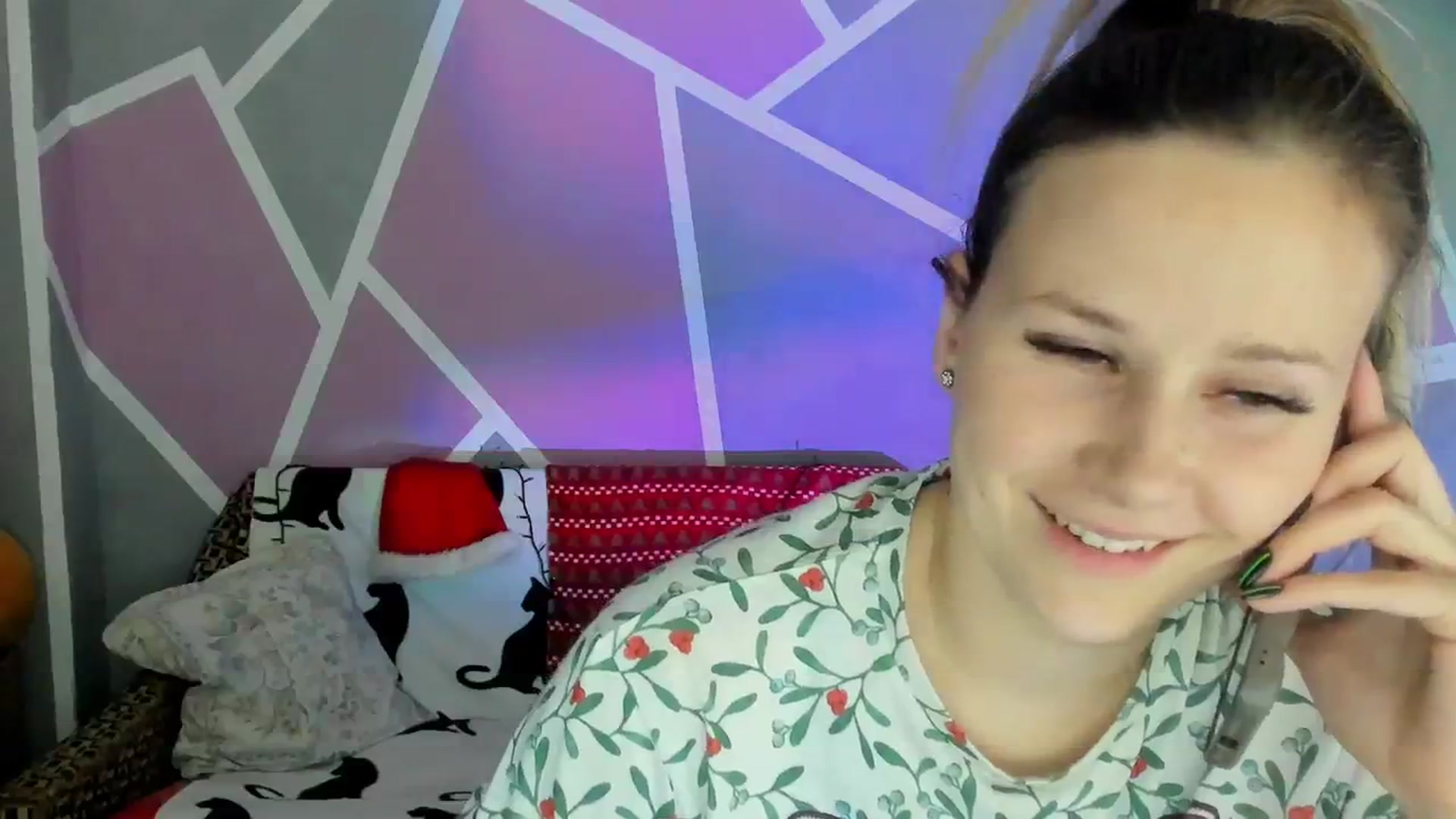 Gallery image thumbnail from Sexy_Ukr's myfreecams stream on, 12/15/2023, 16:41 image 10 of 20
