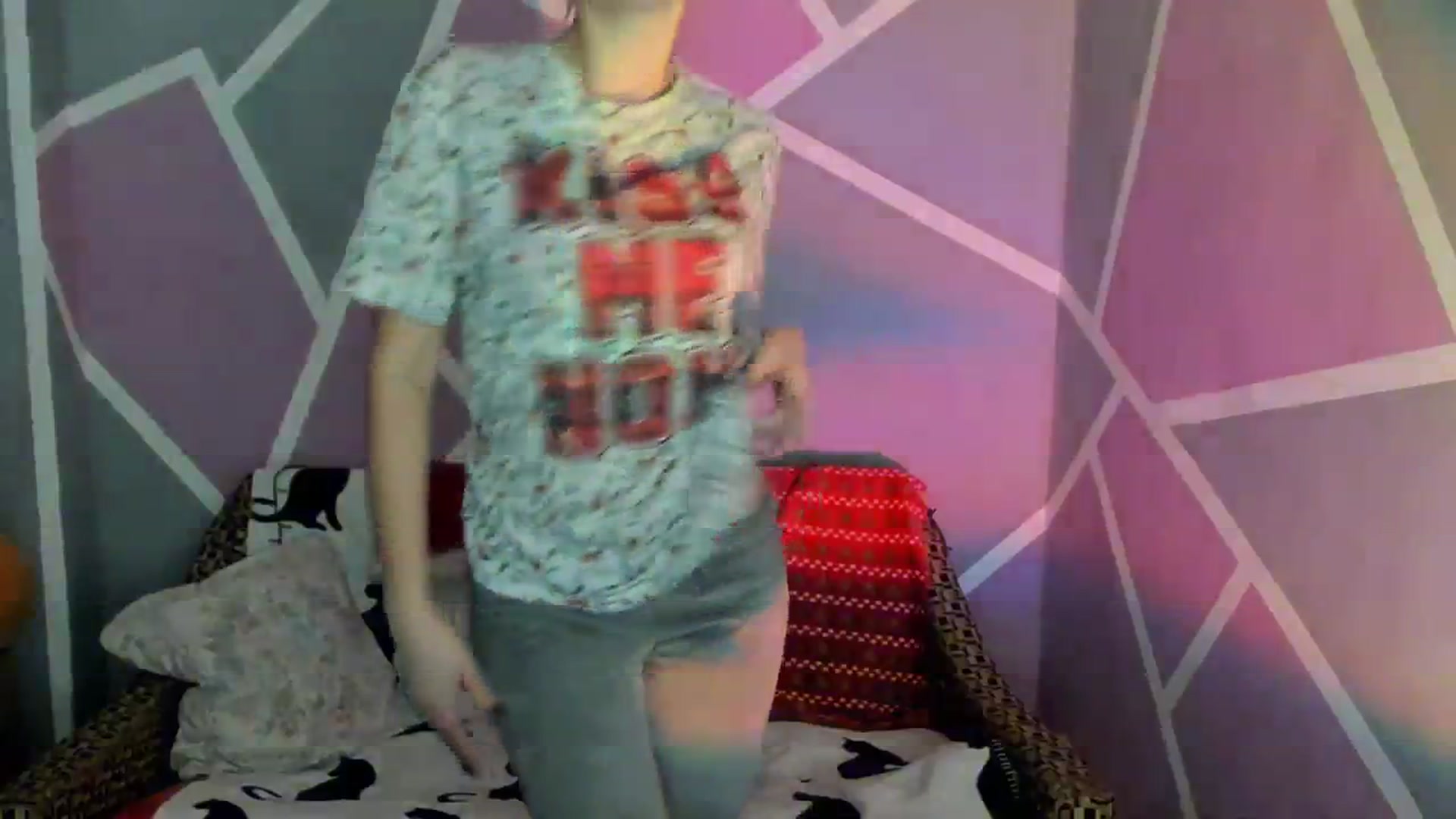 Gallery image thumbnail from Sexy_Ukr's myfreecams stream on, 12/15/2023, 16:41 image 18 of 20