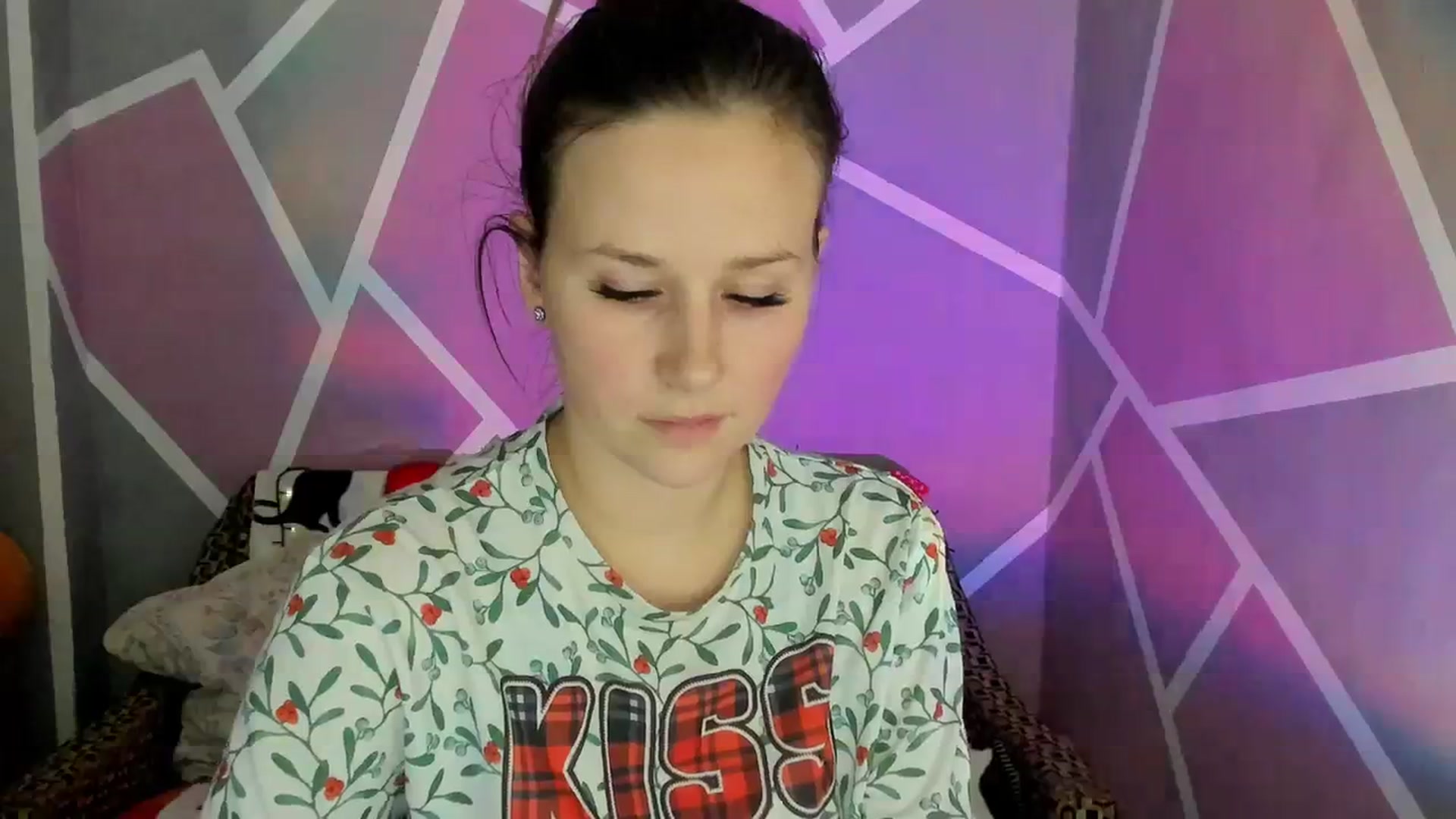 Gallery image thumbnail from Sexy_Ukr's myfreecams stream on, 12/15/2023, 17:28 image 14 of 20