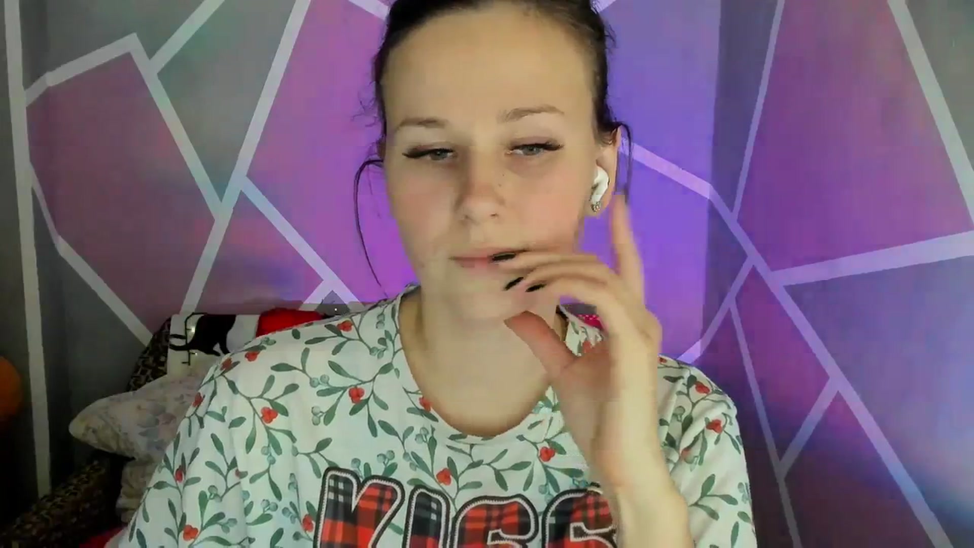 Gallery image thumbnail from Sexy_Ukr's myfreecams stream on, 12/15/2023, 17:28 image 5 of 20