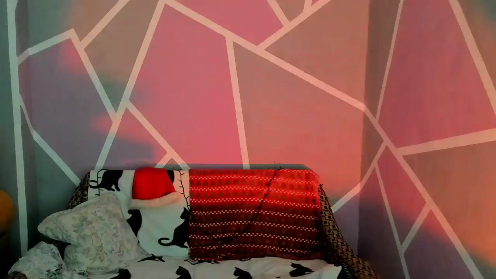 Gallery image thumbnail from Sexy_Ukr's myfreecams stream on, 12/15/2023, 18:26 image 14 of 20