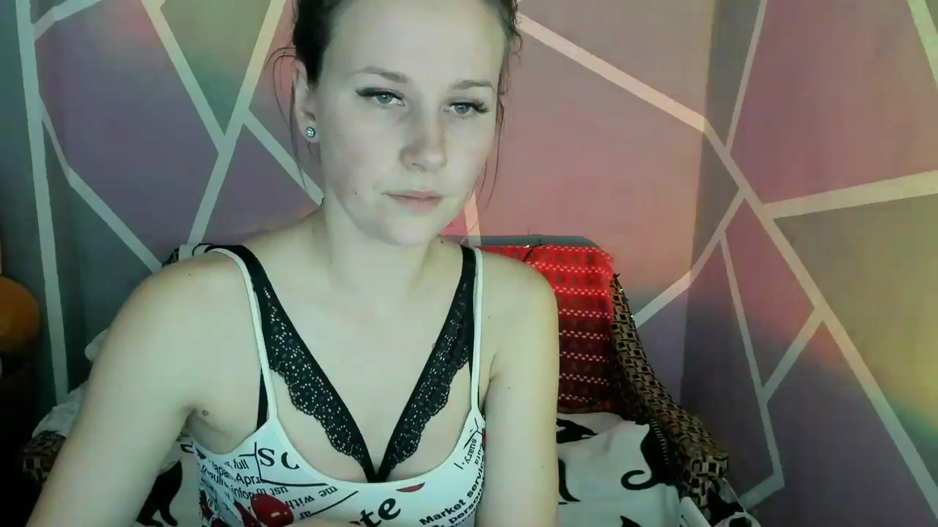 Gallery image thumbnail from Sexy_Ukr's myfreecams stream on, 12/15/2023, 19:16 image 16 of 20