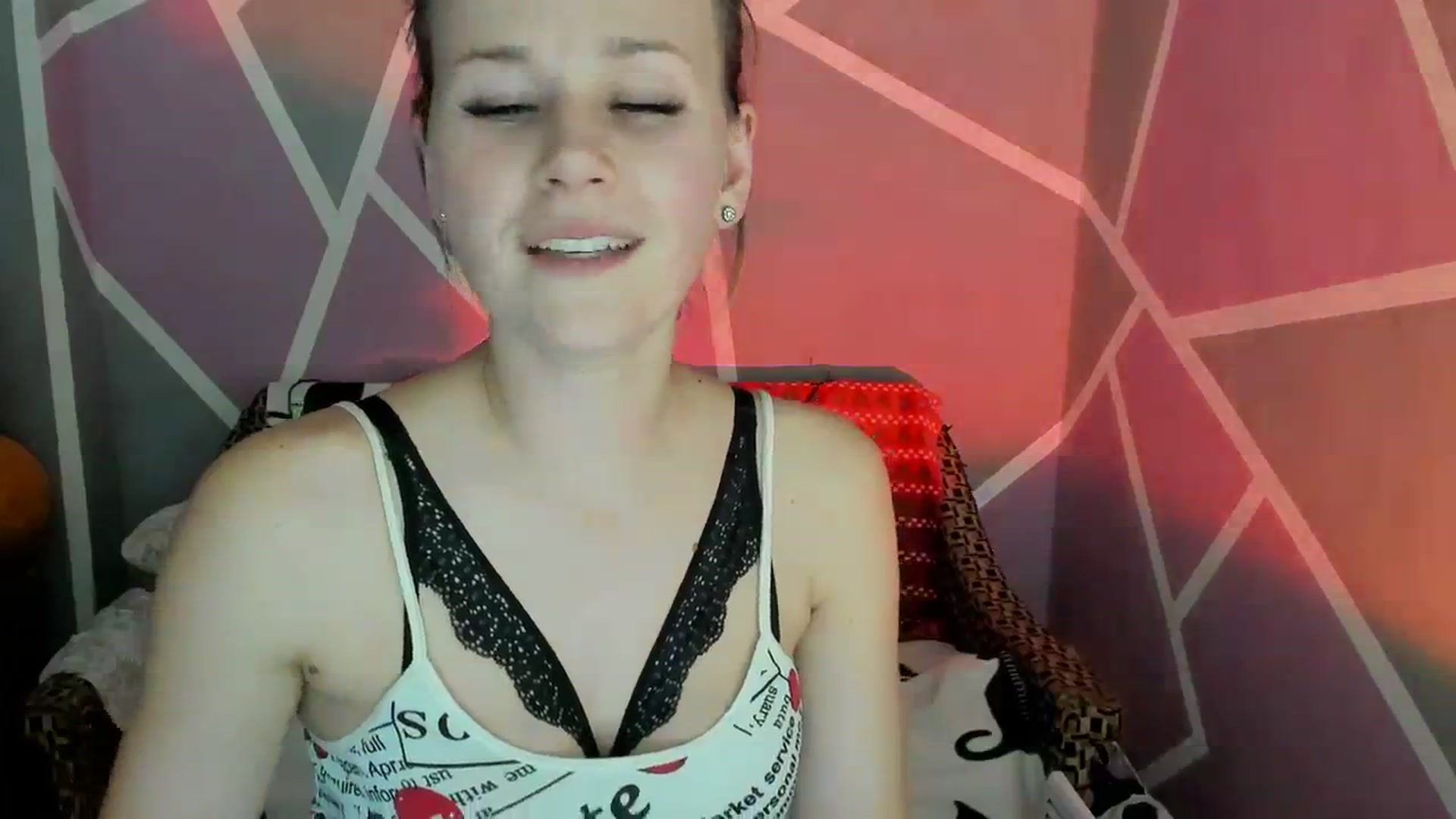 Gallery image thumbnail from Sexy_Ukr's myfreecams stream on, 12/15/2023, 19:35 image 14 of 20