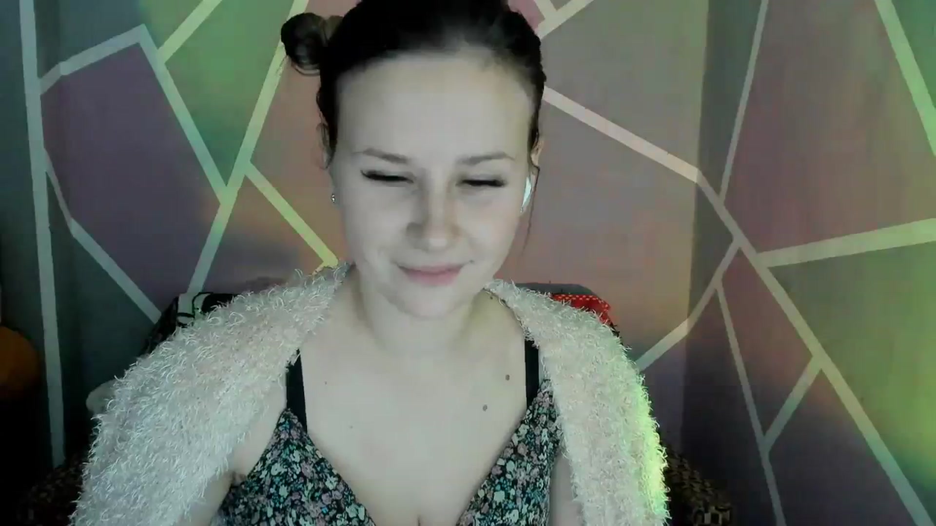 Gallery image thumbnail from Sexy_Ukr's myfreecams stream on, 12/17/2023, 17:38 image 11 of 20