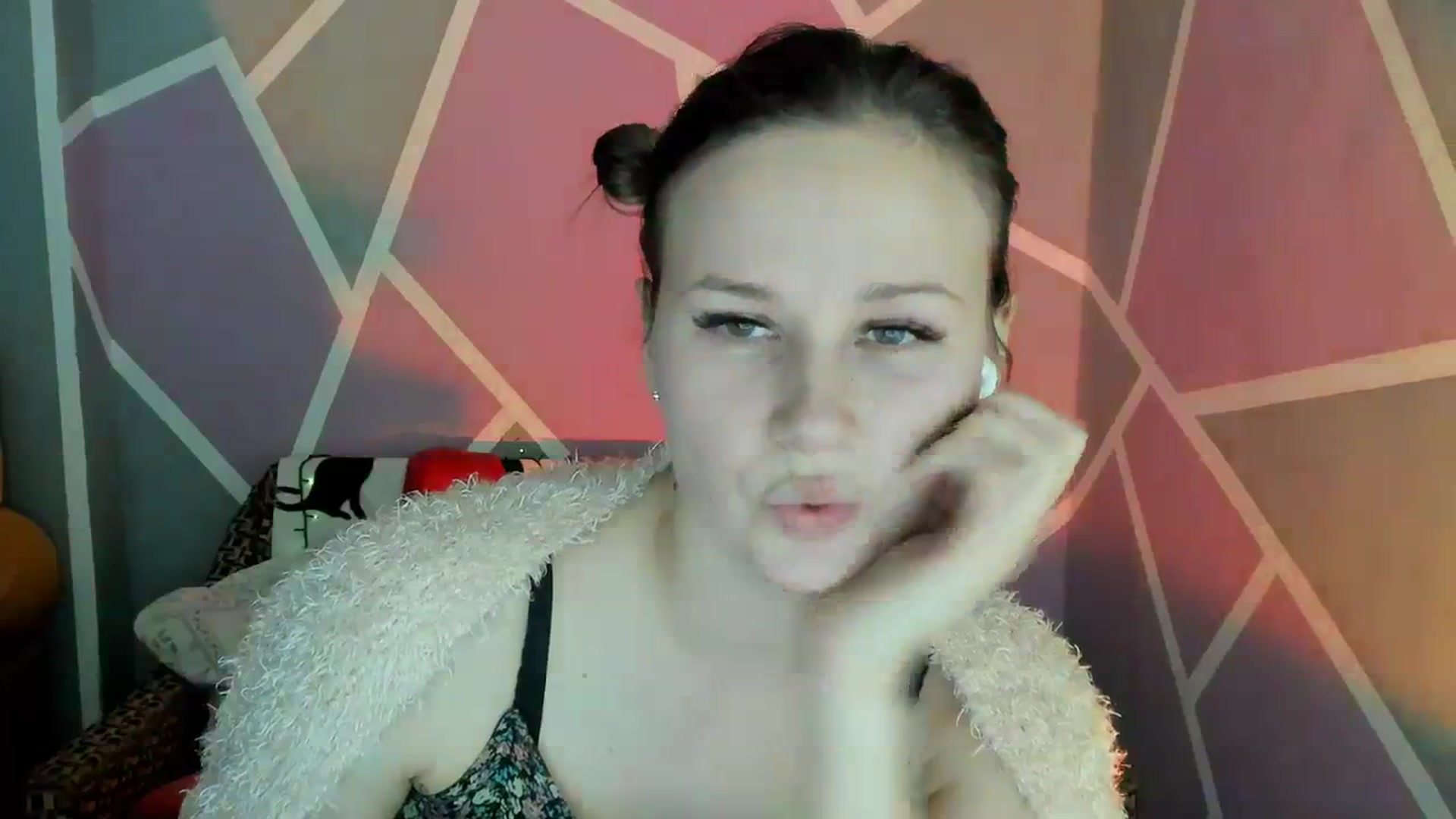 Gallery image thumbnail from Sexy_Ukr's myfreecams stream on, 12/17/2023, 17:38 image 18 of 20