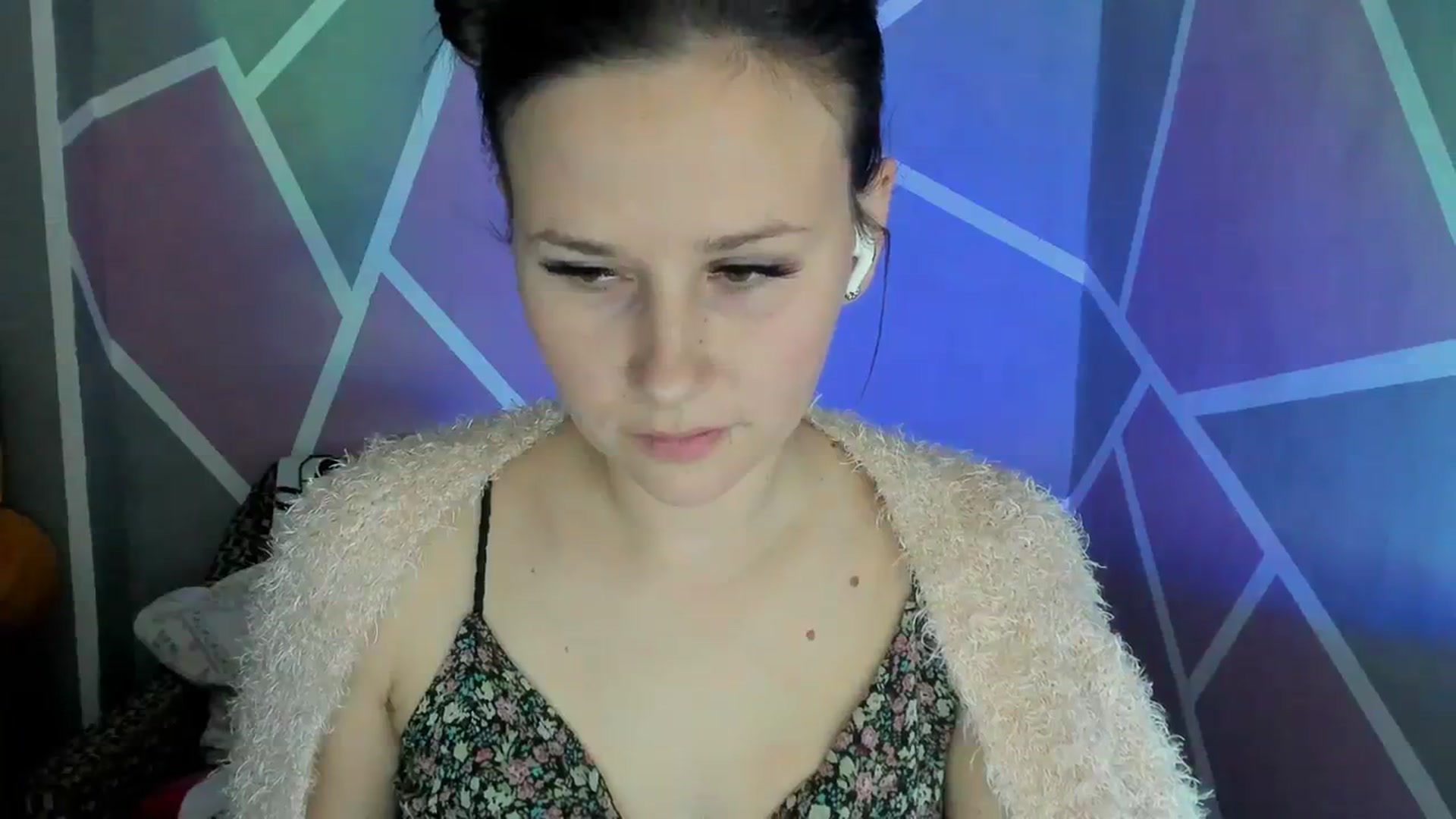 Gallery image thumbnail from Sexy_Ukr's myfreecams stream on, 12/17/2023, 17:38 image 20 of 20