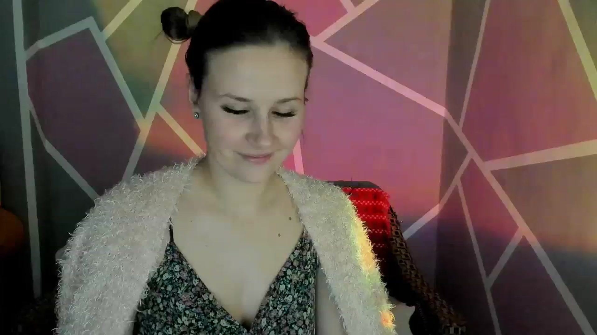 Gallery image thumbnail from Sexy_Ukr's myfreecams stream on, 12/17/2023, 18:56 image 13 of 20