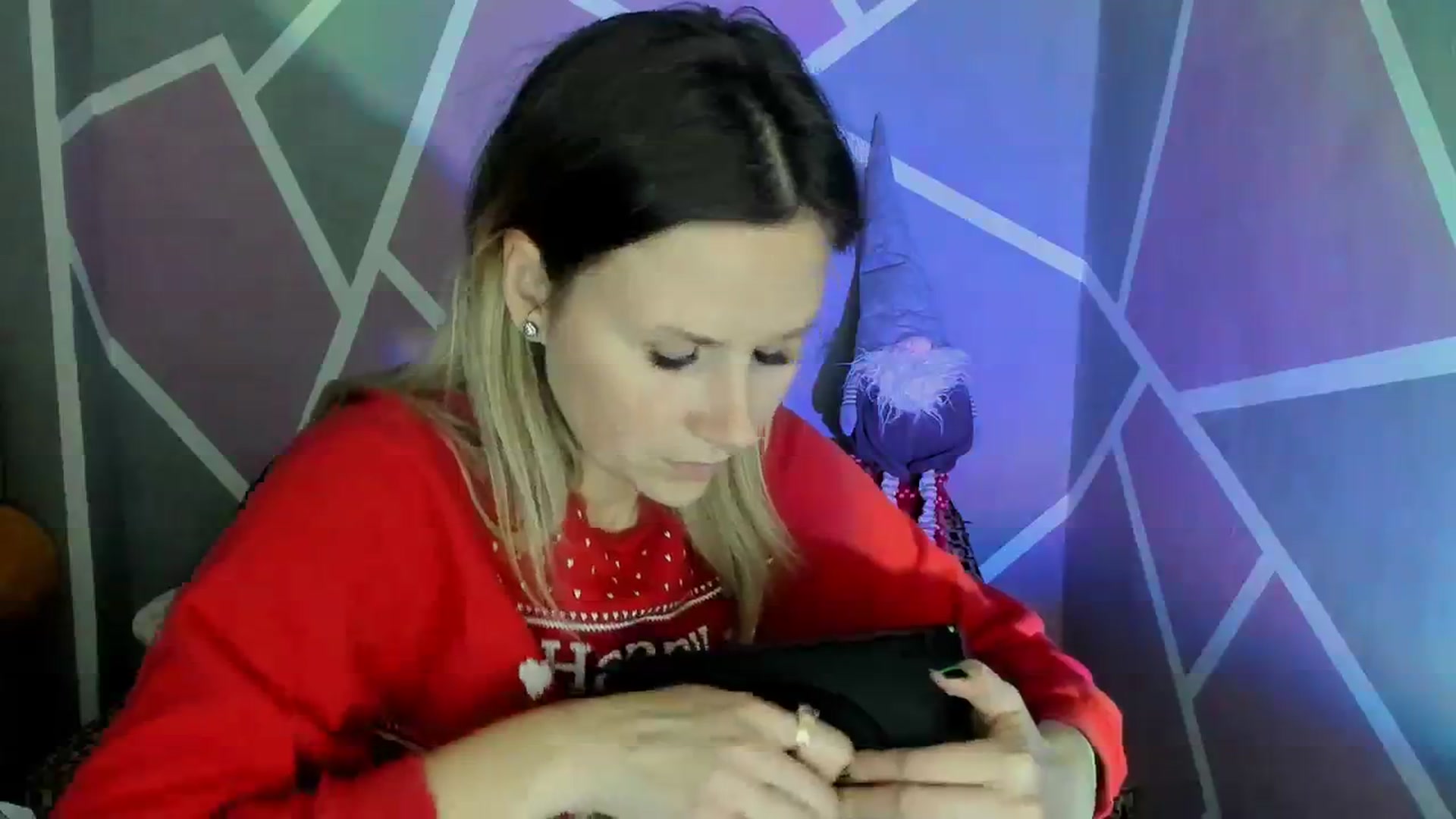 Gallery image thumbnail from Sexy_Ukr's myfreecams stream on, 12/19/2023, 16:00 image 3 of 20