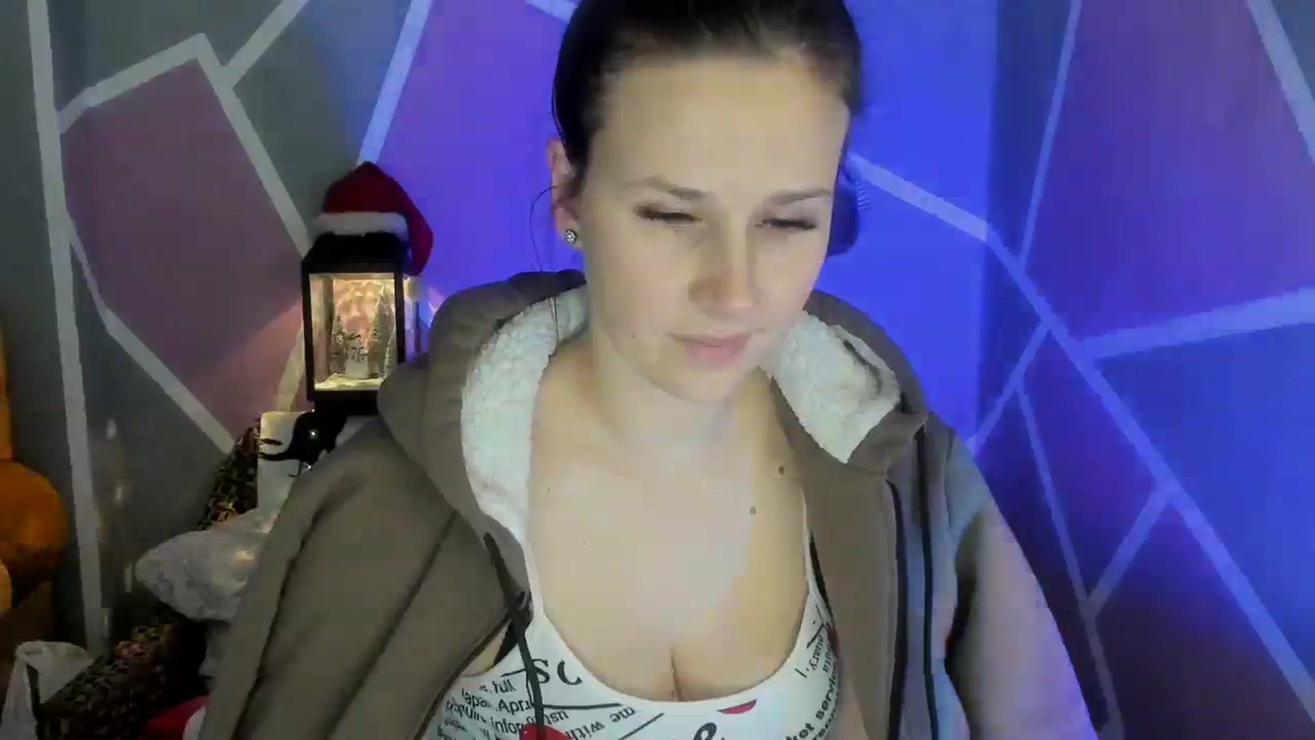Gallery image thumbnail from Sexy_Ukr's myfreecams stream on, 12/20/2023, 17:41 image 3 of 20