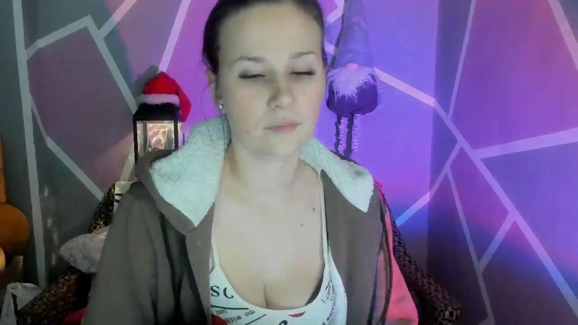 Gallery image thumbnail from Sexy_Ukr's myfreecams stream on, 12/20/2023, 17:41 image 14 of 20