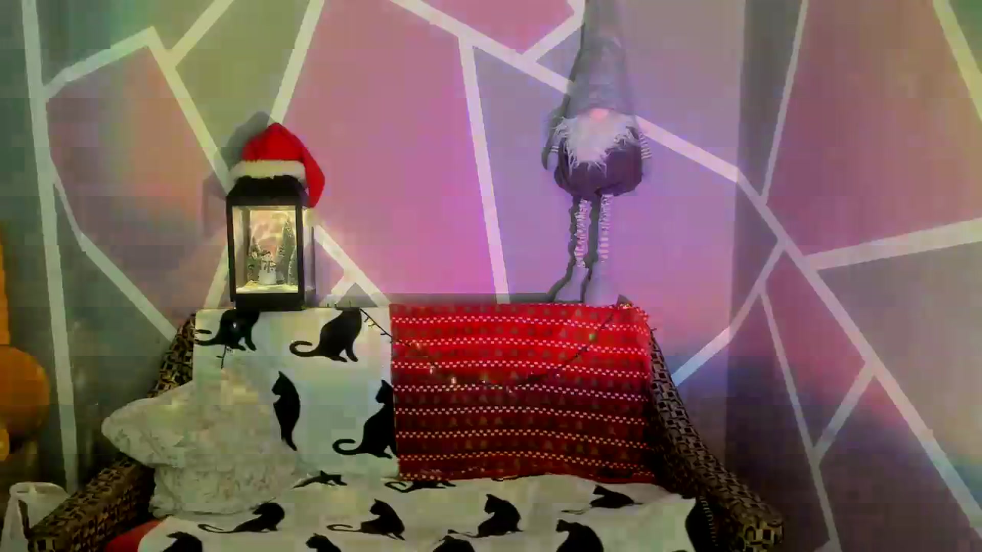 Gallery image thumbnail from Sexy_Ukr's myfreecams stream on, 12/20/2023, 18:32 image 19 of 20