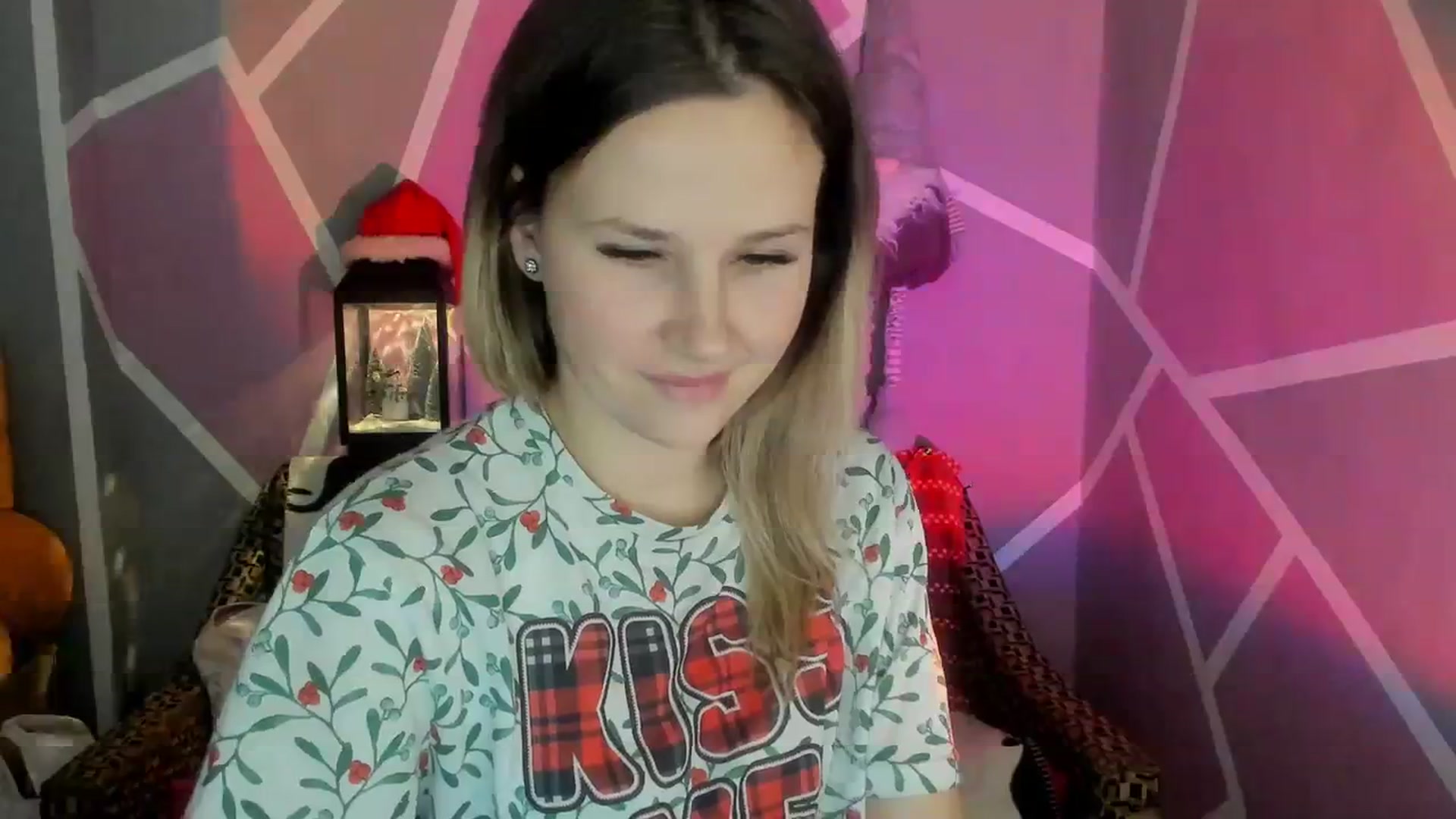 Gallery image thumbnail from Sexy_Ukr's myfreecams stream on, 12/21/2023, 17:10 image 4 of 20