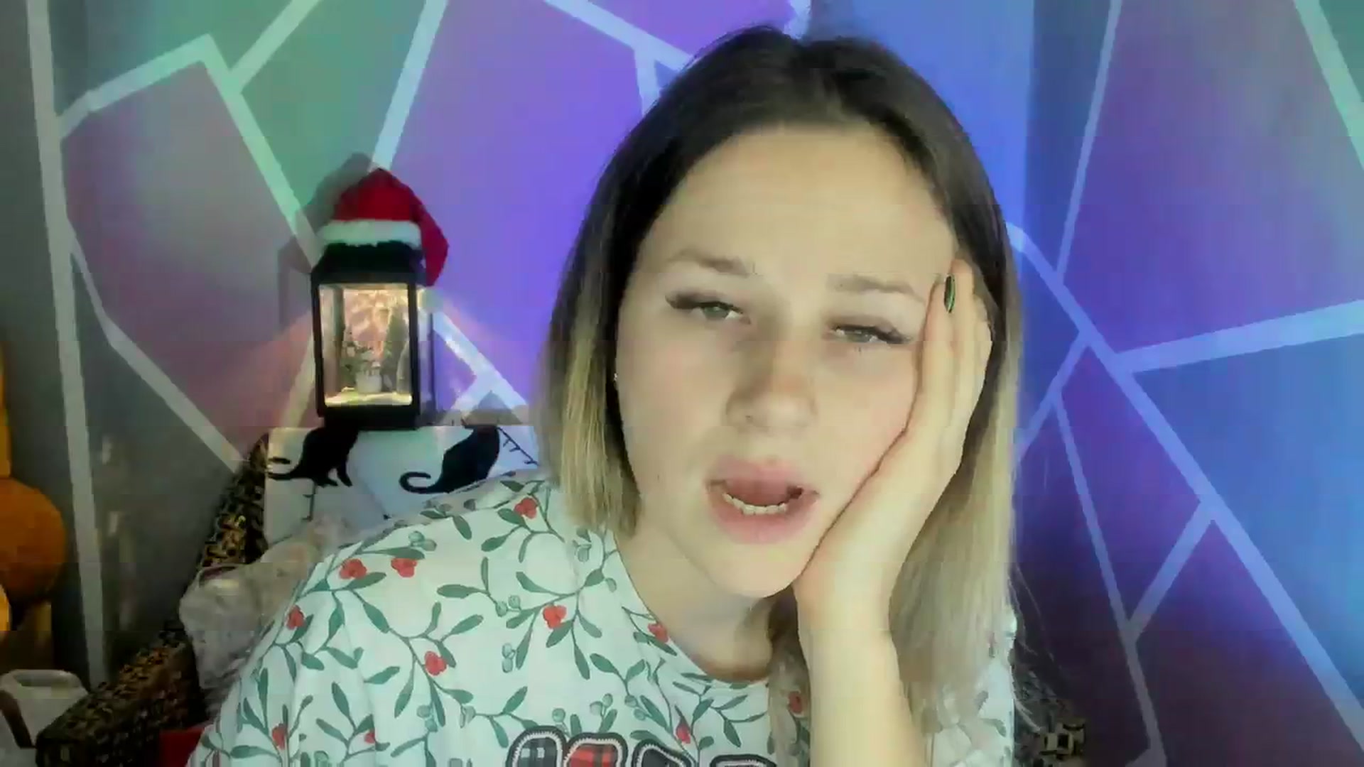 Gallery image thumbnail from Sexy_Ukr's myfreecams stream on, 12/21/2023, 17:10 image 13 of 20