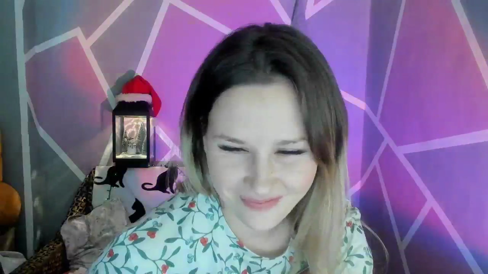 Gallery image thumbnail from Sexy_Ukr's myfreecams stream on, 12/21/2023, 20:06 image 15 of 20
