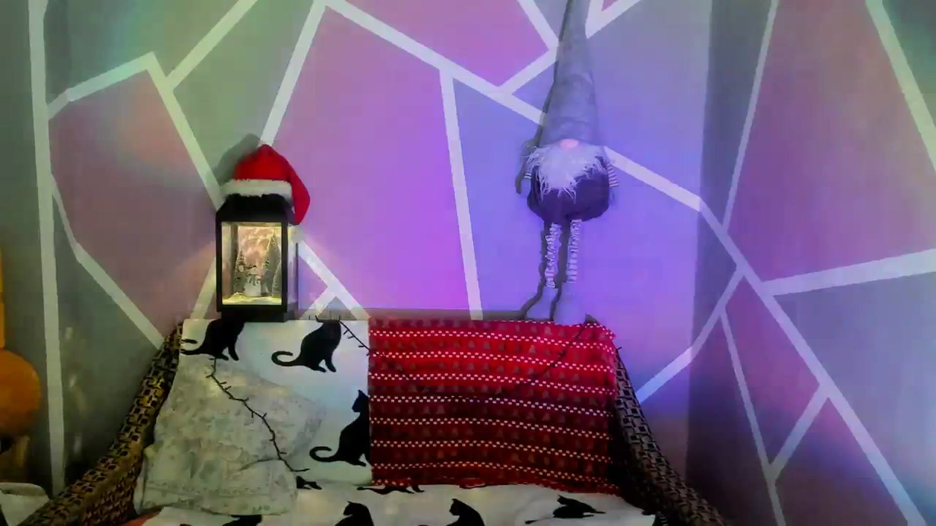 Gallery image thumbnail from Sexy_Ukr's myfreecams stream on, 12/22/2023, 17:13 image 9 of 20
