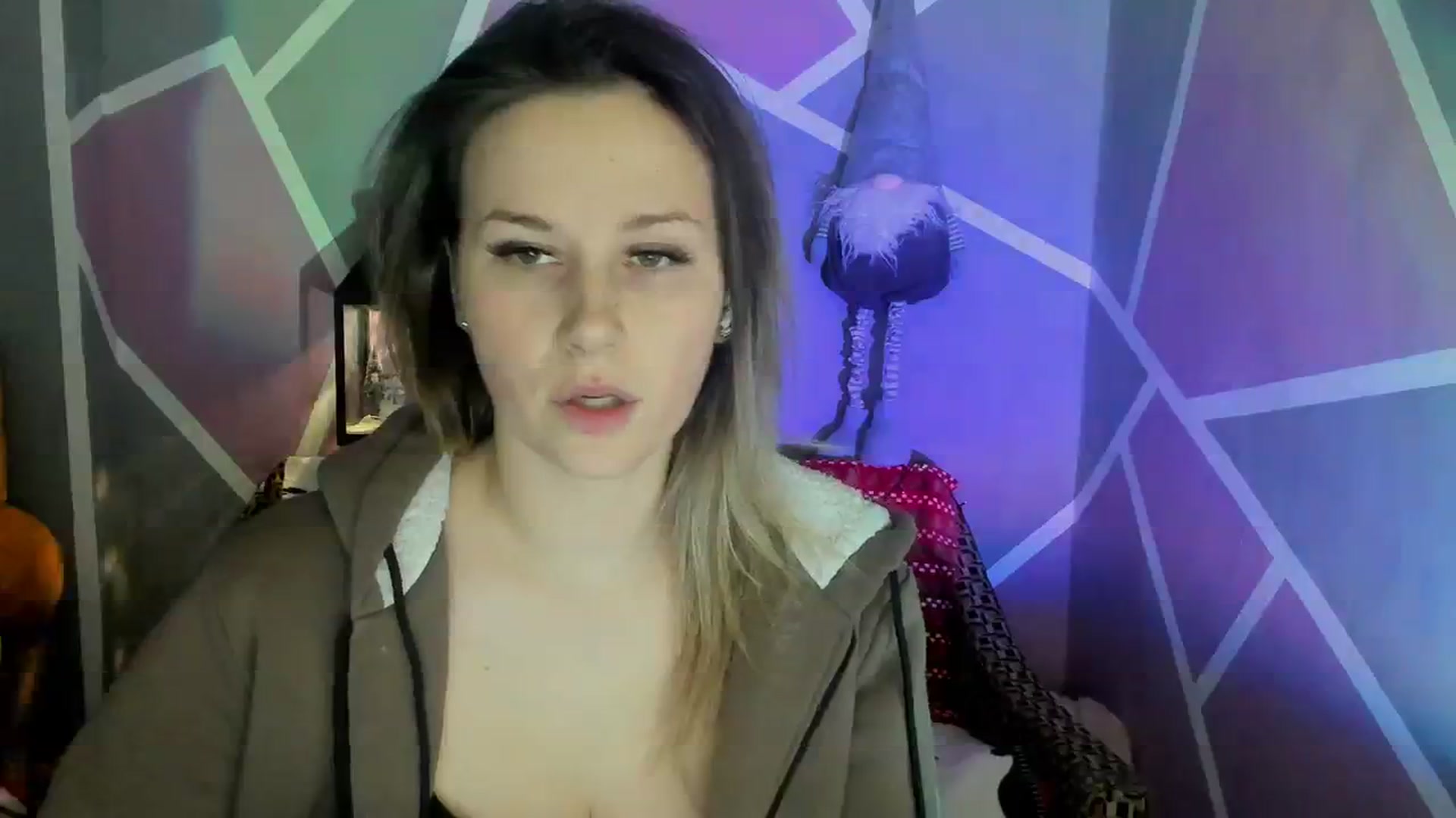 Gallery image thumbnail from Sexy_Ukr's myfreecams stream on, 12/25/2023, 17:48 image 9 of 20