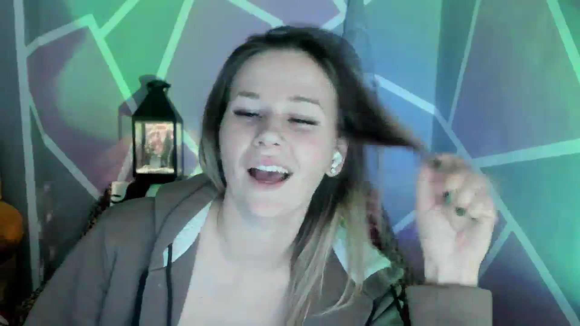 Gallery image thumbnail from Sexy_Ukr's myfreecams stream on, 12/25/2023, 17:48 image 12 of 20