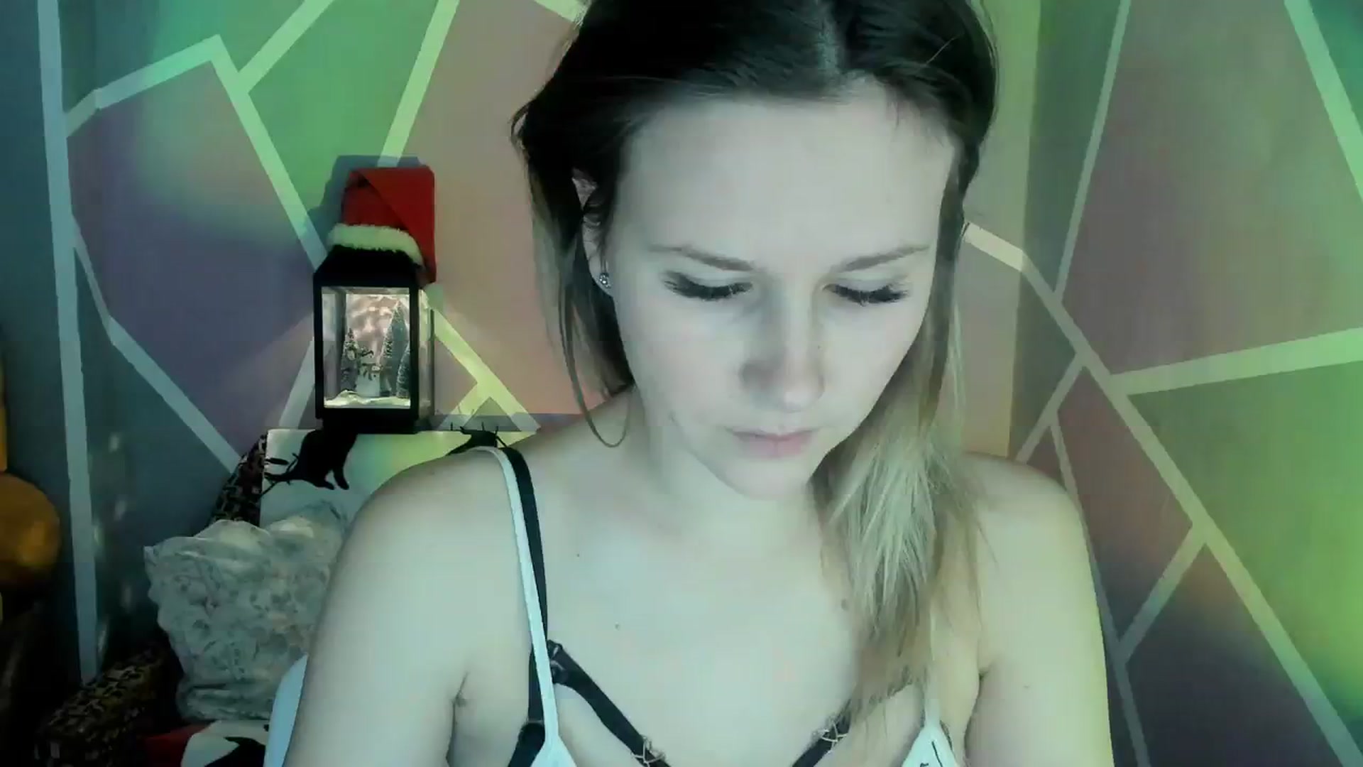 Gallery image thumbnail from Sexy_Ukr's myfreecams stream on, 12/27/2023, 16:08 image 11 of 20