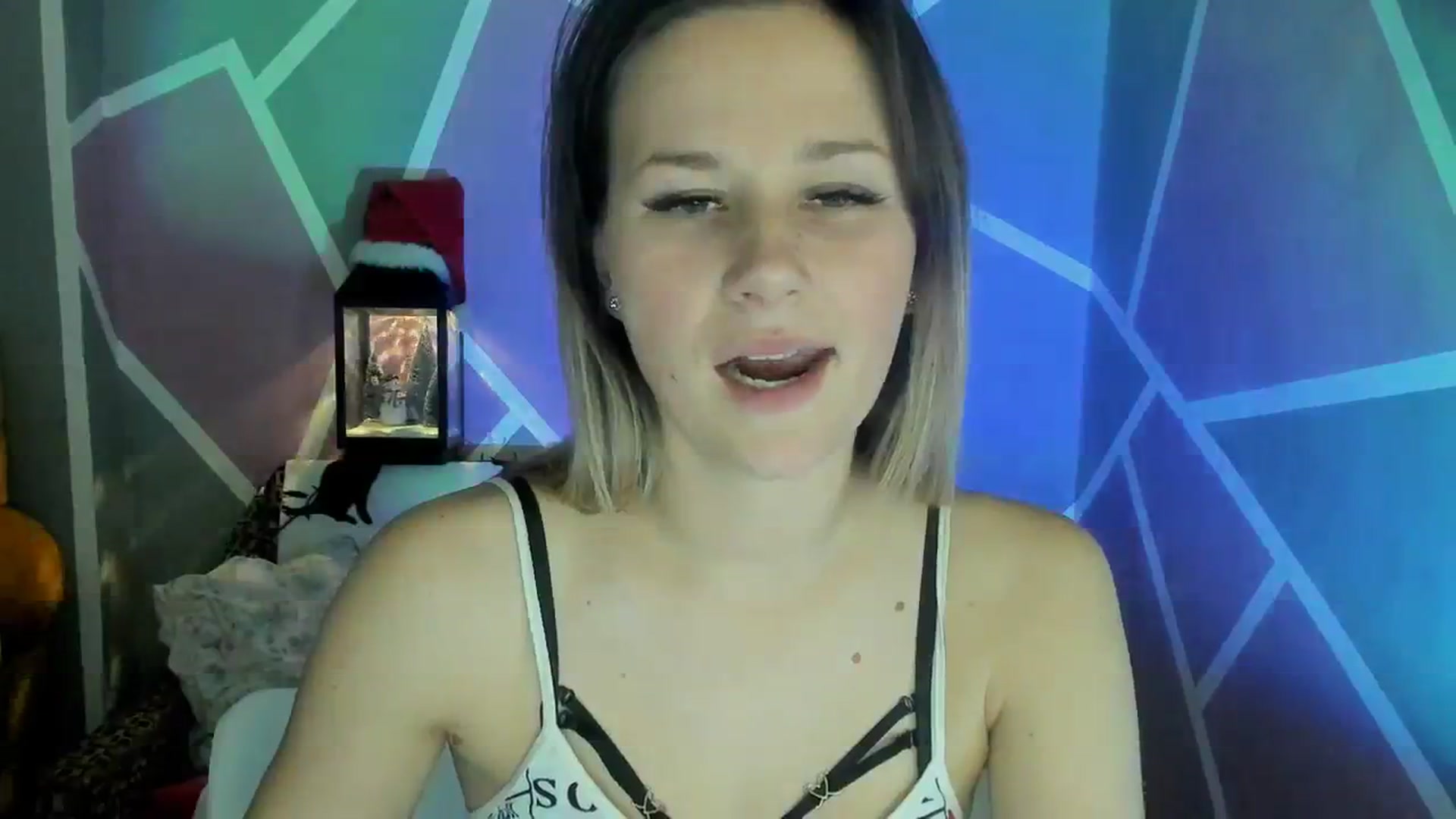 Gallery image thumbnail from Sexy_Ukr's myfreecams stream on, 12/27/2023, 16:56 image 12 of 20