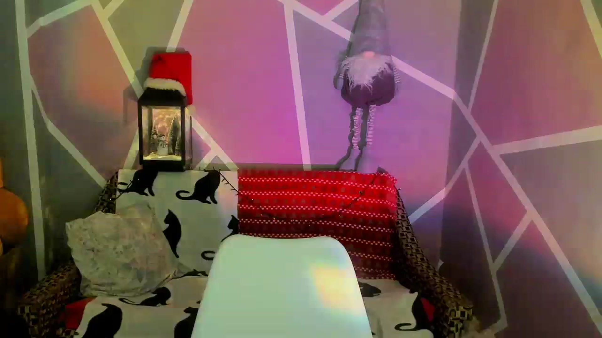Gallery image thumbnail from Sexy_Ukr's myfreecams stream on, 12/29/2023, 17:20 image 6 of 20