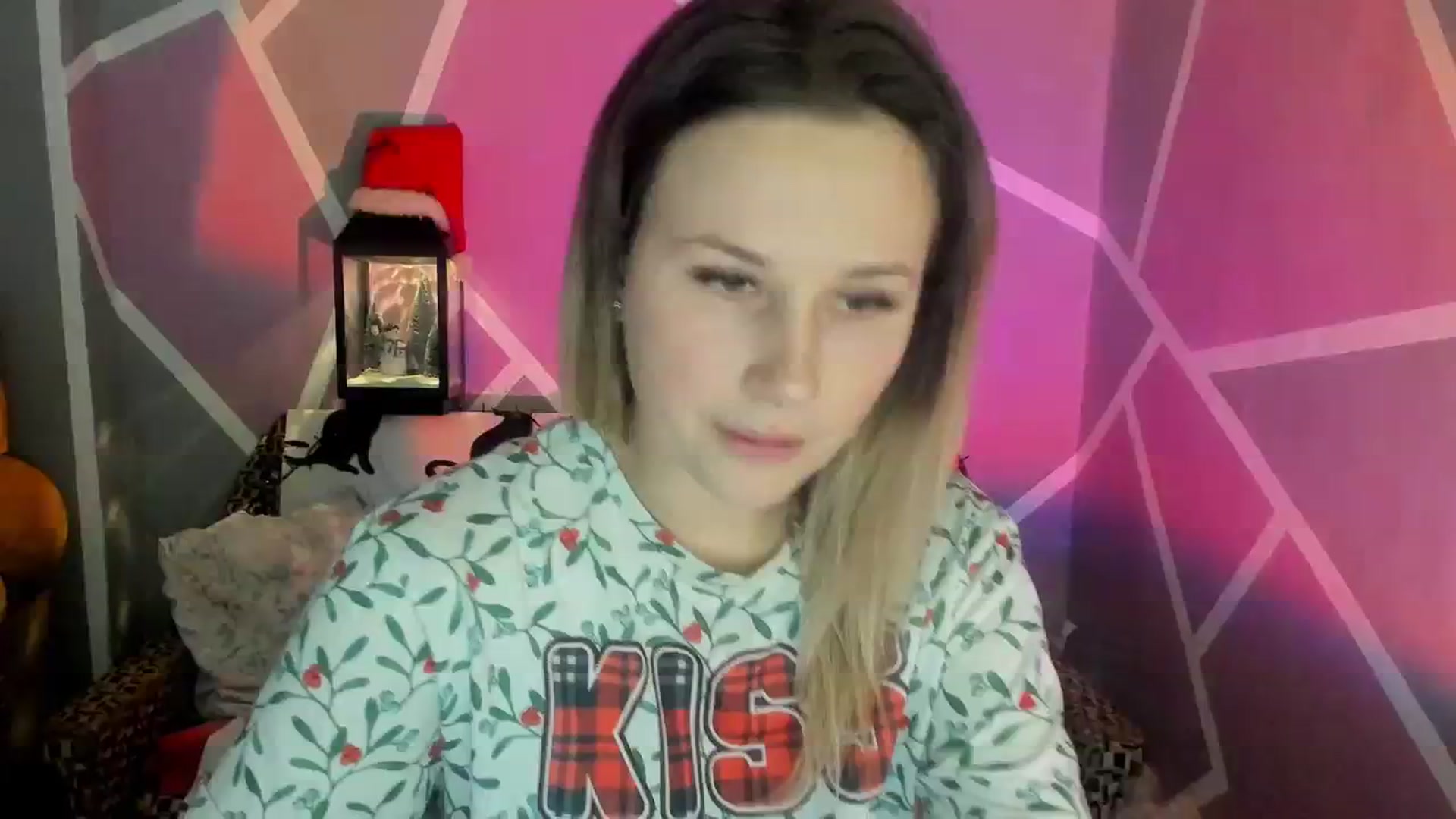 Gallery image thumbnail from Sexy_Ukr's myfreecams stream on, 12/29/2023, 17:20 image 1 of 20