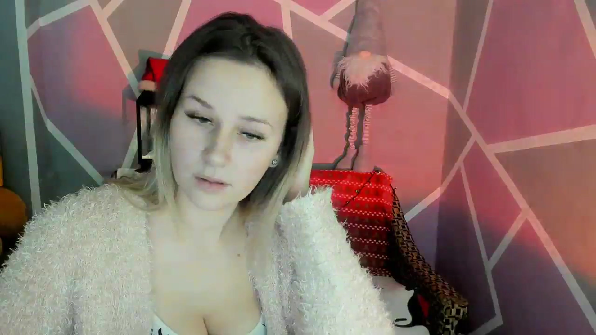 Gallery image thumbnail from Sexy_Ukr's myfreecams stream on, 01/03/2024, 16:59 image 12 of 20