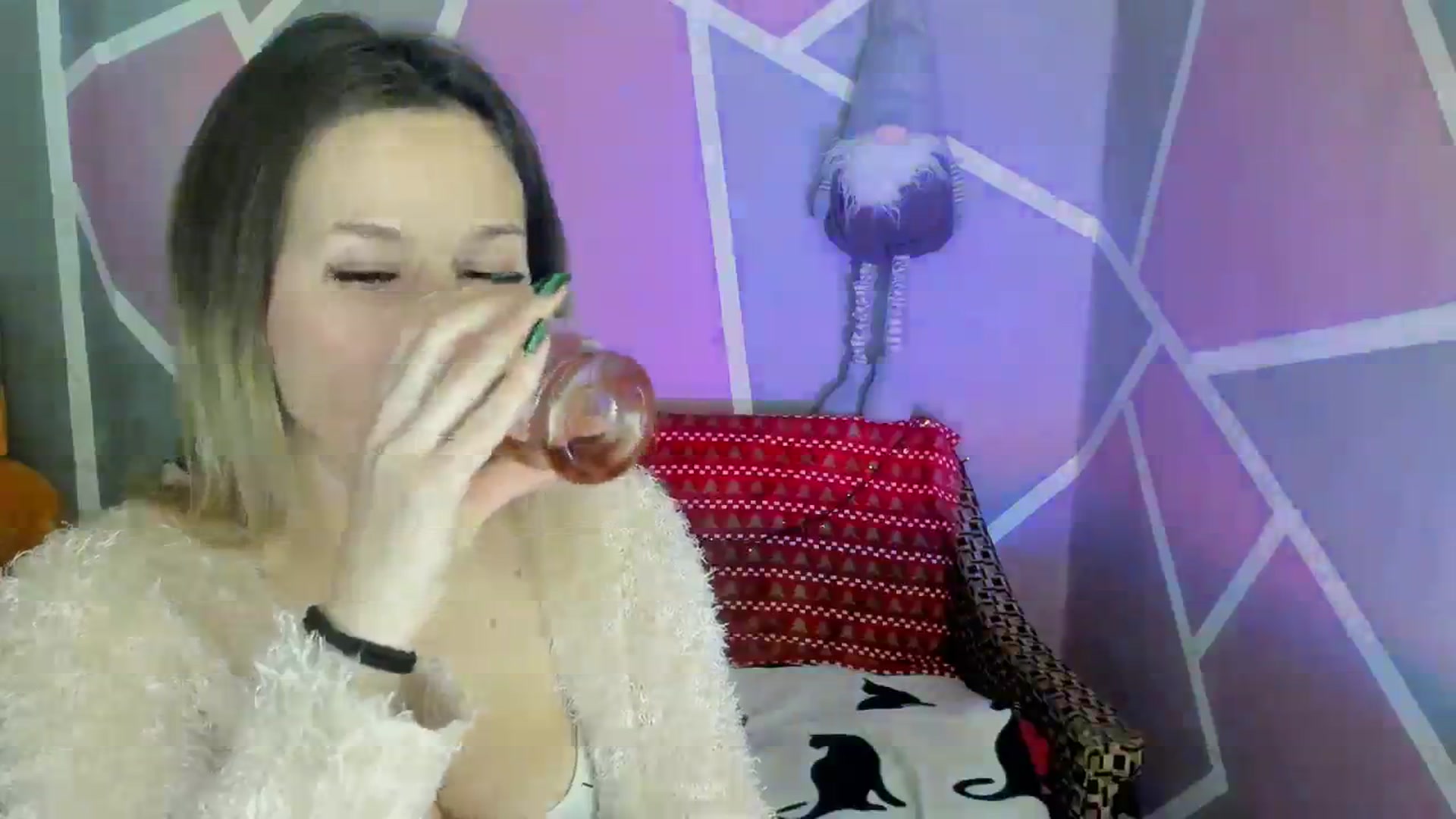 Gallery image thumbnail from Sexy_Ukr's myfreecams stream on, 01/03/2024, 16:59 image 11 of 20