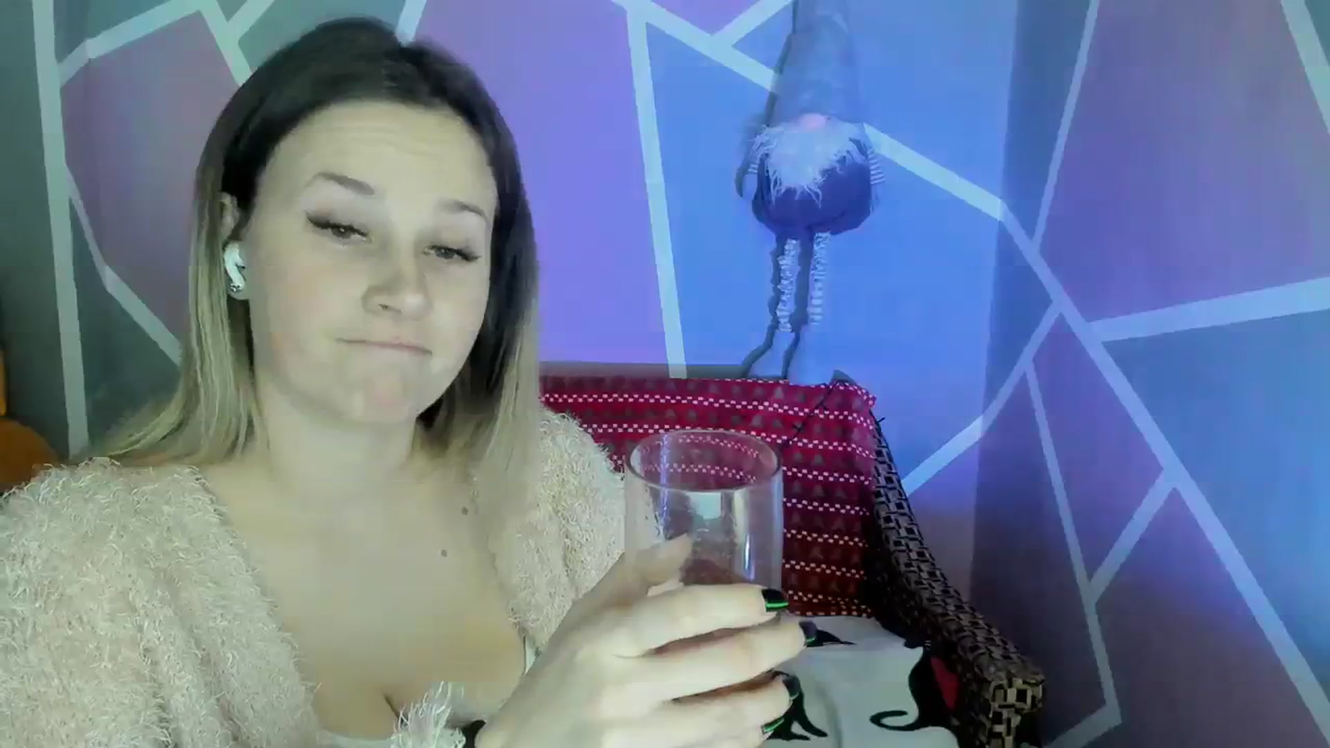 Gallery image thumbnail from Sexy_Ukr's myfreecams stream on, 01/03/2024, 16:59 image 7 of 20