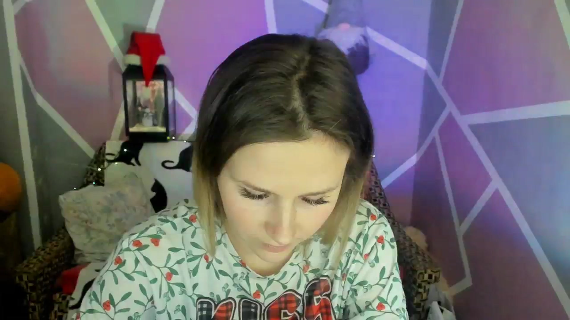 Gallery image thumbnail from Sexy_Ukr's myfreecams stream on, 01/04/2024, 16:56 image 14 of 20